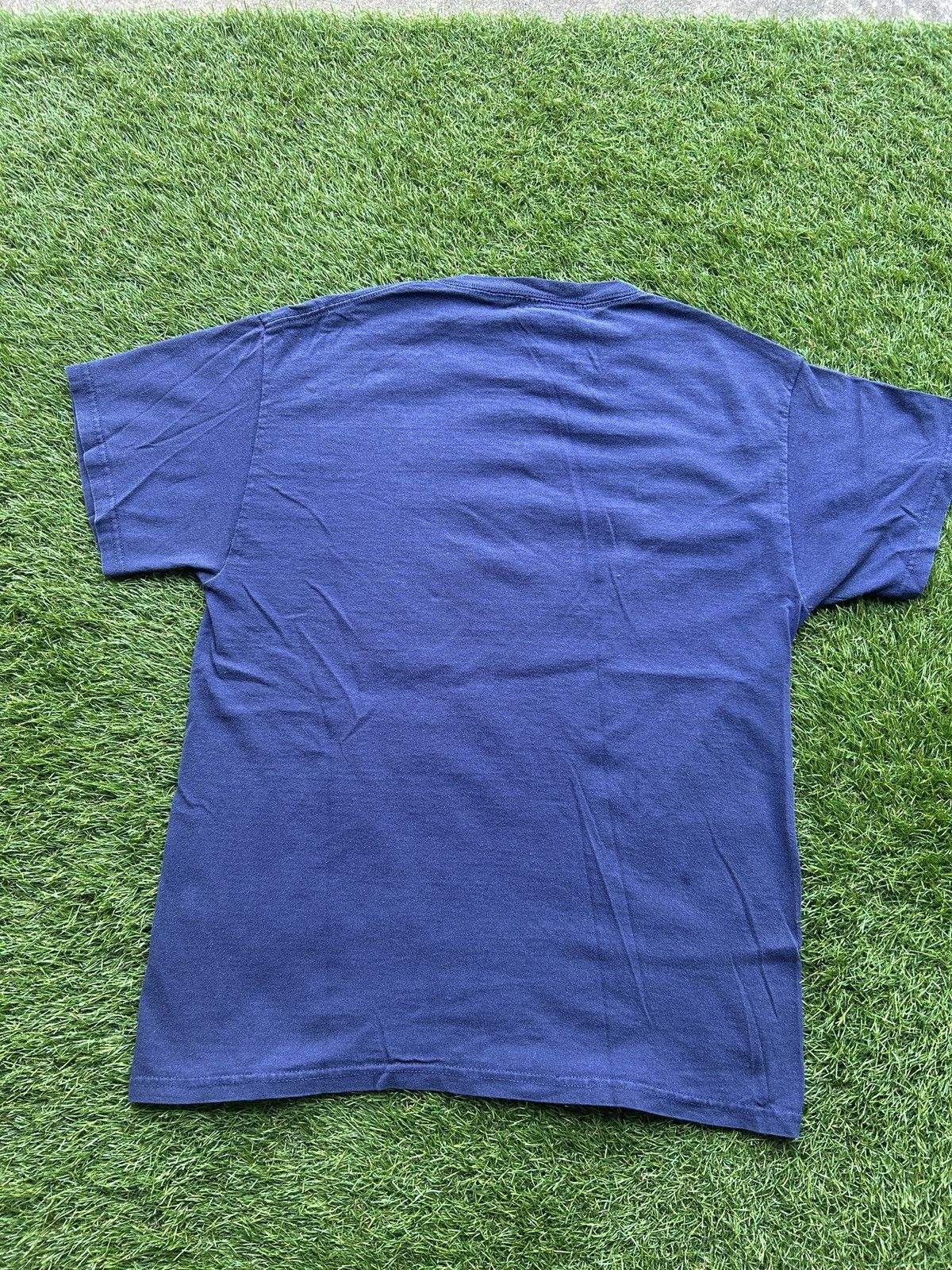Vintage Vintage 2000s “Boobies Make Me Smile” Graphic T-Shirt Size US L / EU 52-54 / 3 - 4 Thumbnail