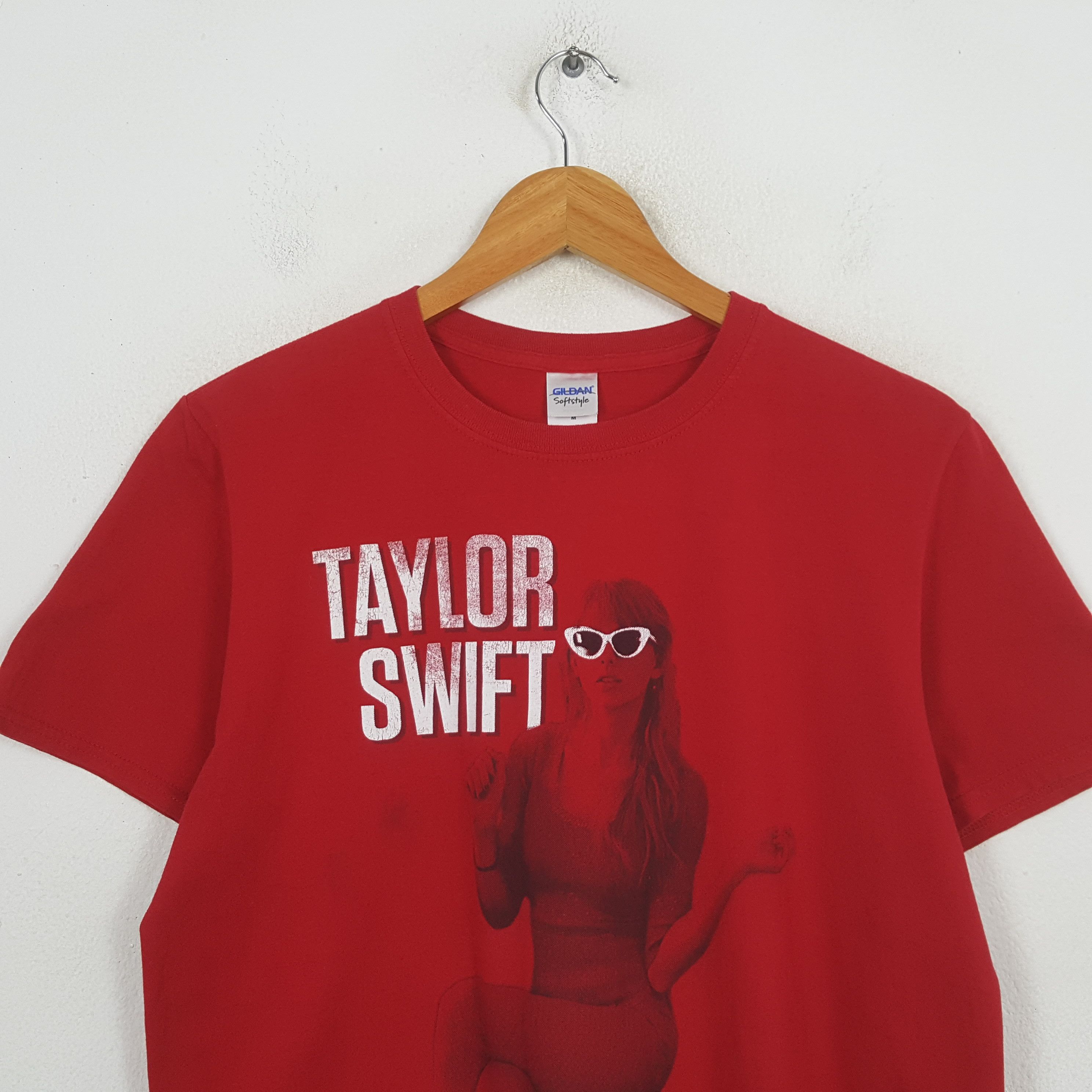 Band Tees Vintage Taylor Swift US Singer Songwriter T-Shirt C299N78 Size US M / EU 48-50 / 2 - 2 Thumbnail