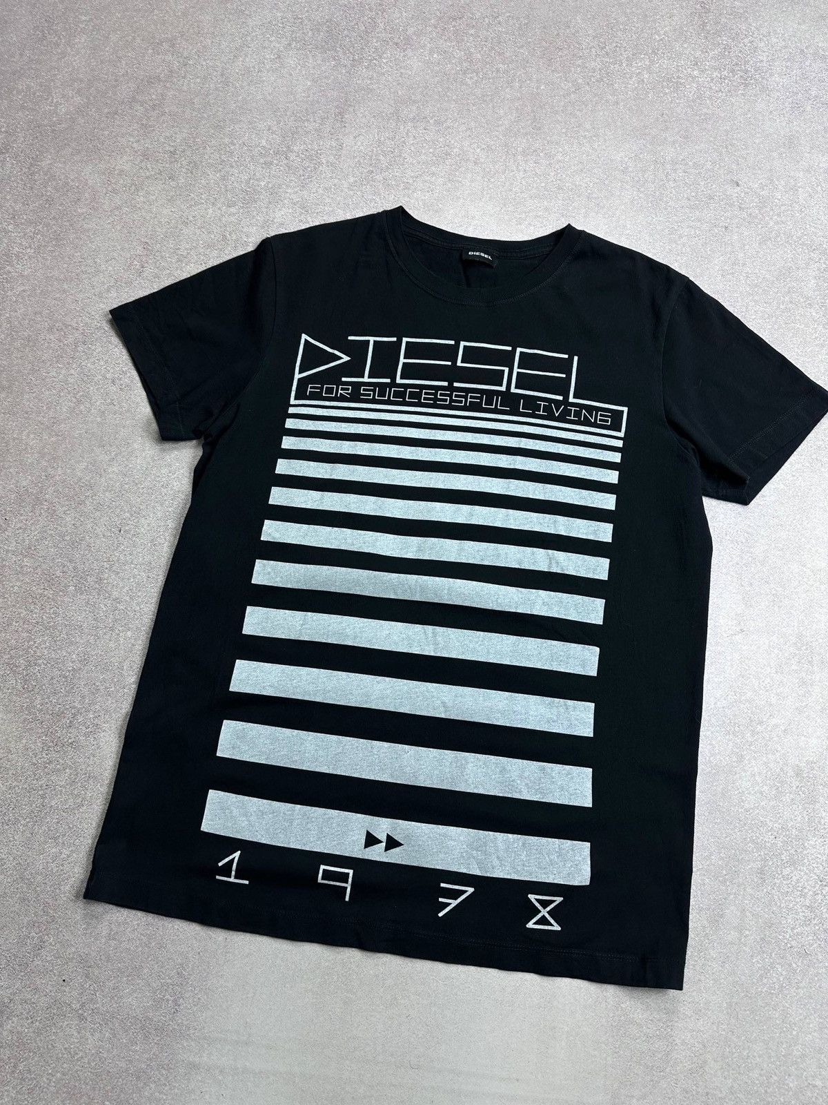 Diesel Vintage Diesel 1978 Boxy T-shirt L Size US L / EU 52-54 / 3 - 2 Thumbnail