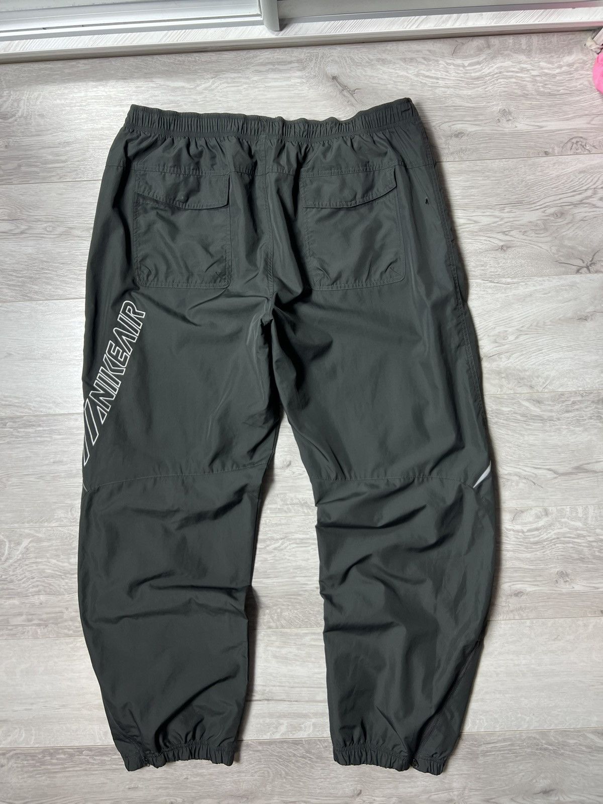 Nike Vintage Nike Air Big Logo Nylon Track Pants (Sweatpants) Size US 40 / EU 56 - 12 Thumbnail