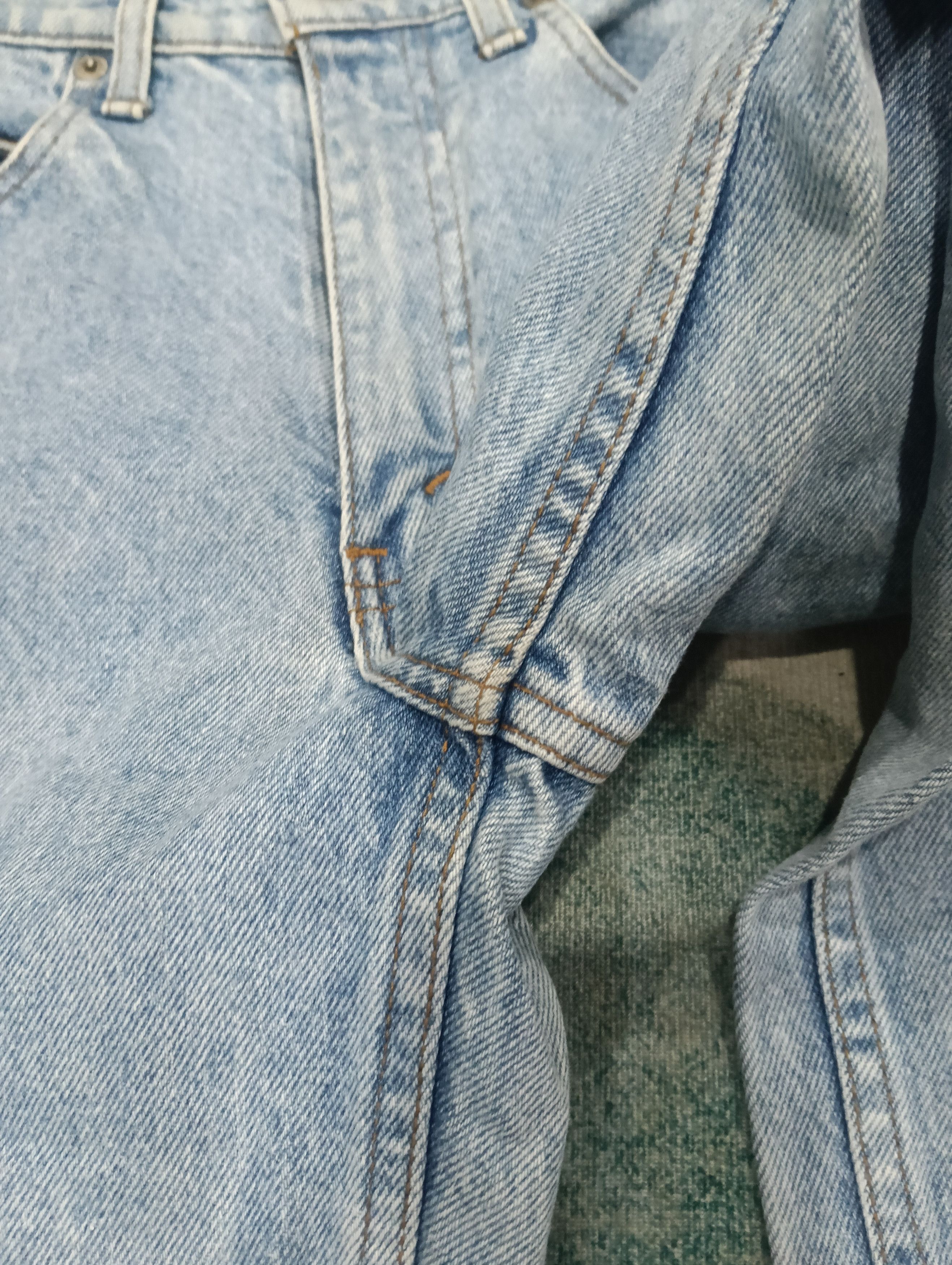 Levi's × Vintage Levis Big E Native American Headress Size US 28 / EU 44 - 21 Thumbnail