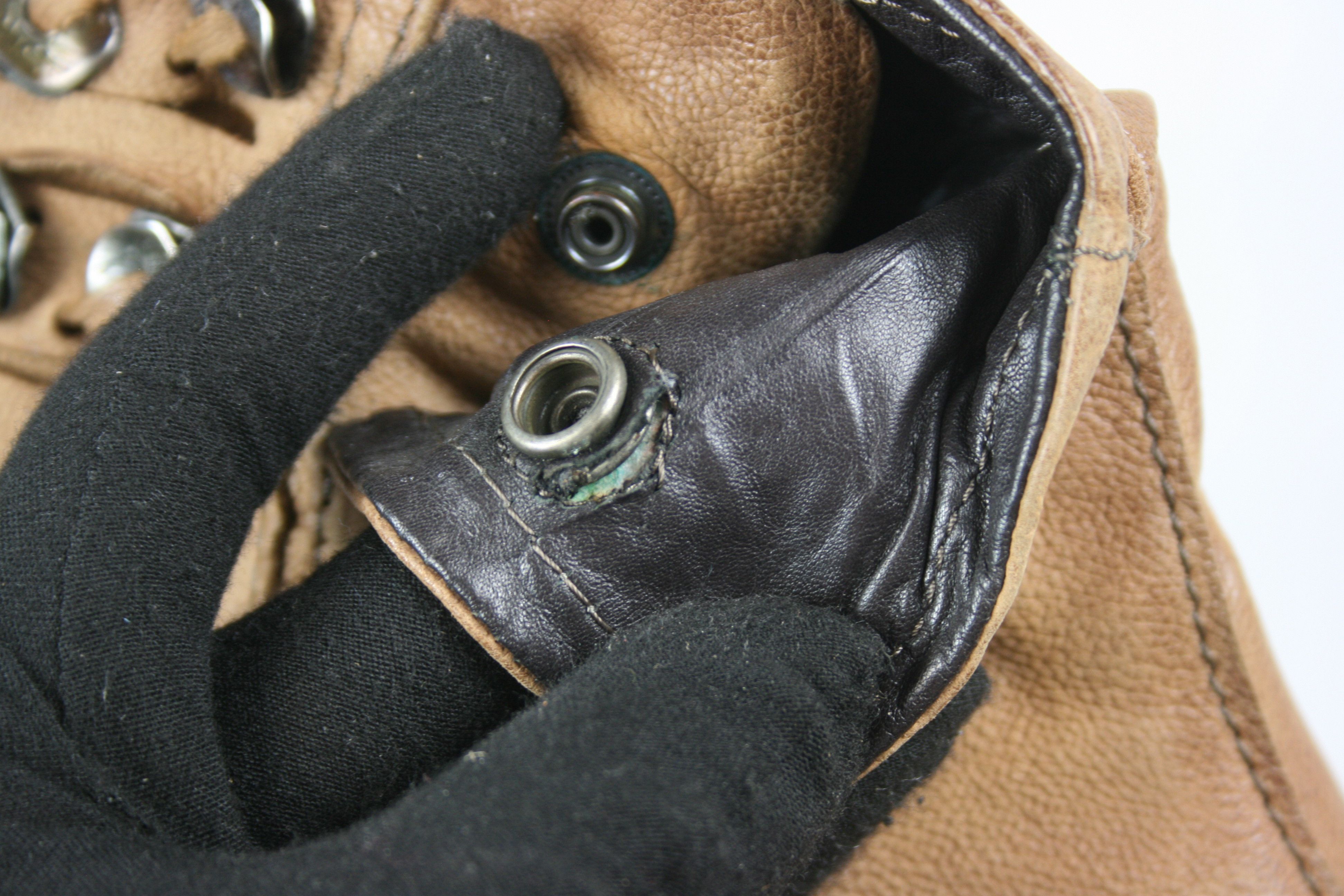 A.S.98 00S Medallions Biker Leather Ankle Boots Vintage Size US 9 / IT 39 - 12 Thumbnail