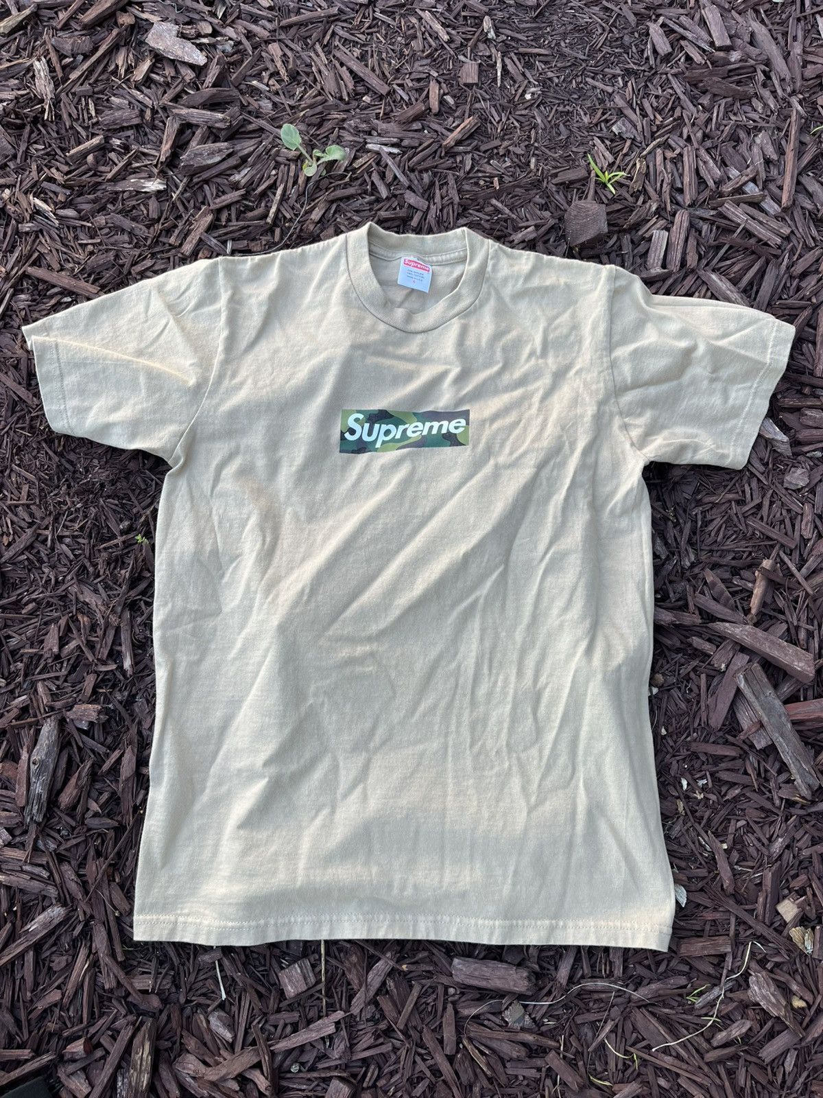 Supreme Box logo