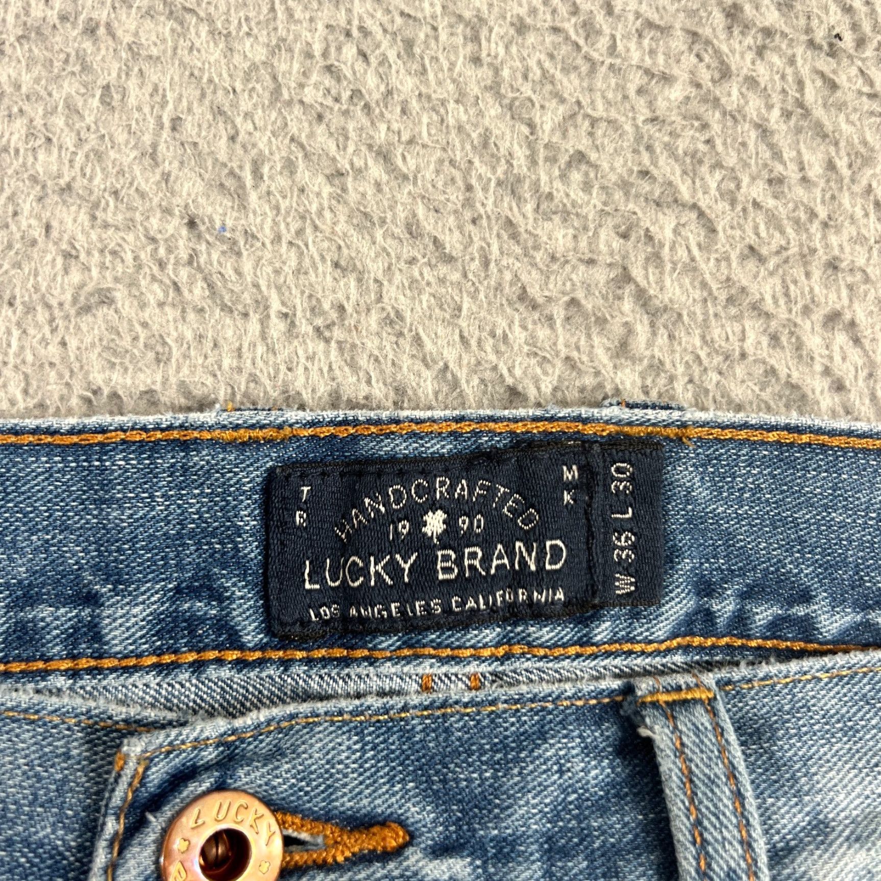 Lucky Brand LUCKY BRAND Jeans 37x29 Mens Light Denim Straight Leg Regular Fit Blue Size US 37 - 6 Thumbnail