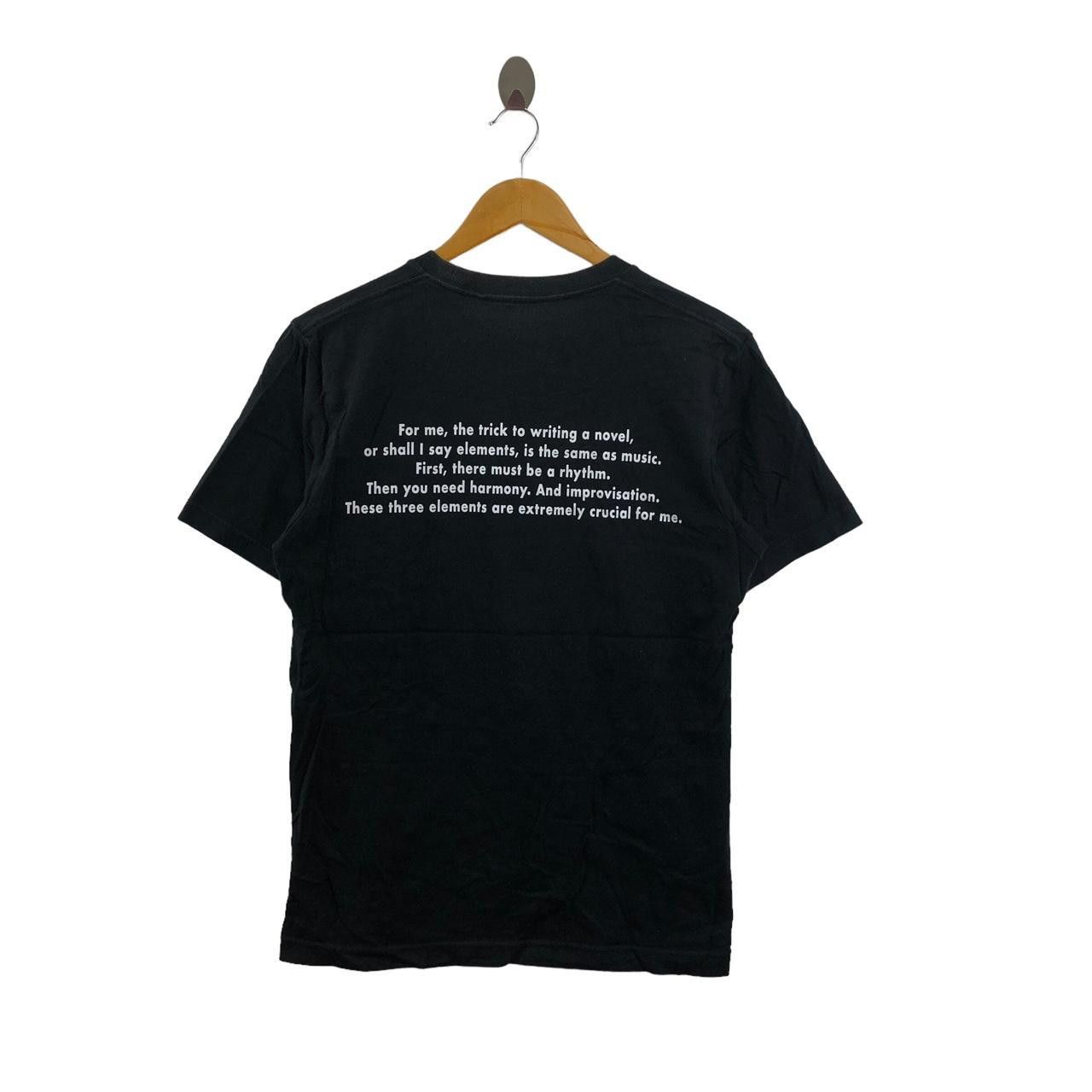 Uniqlo UNIQLO x HARUKI MURAKAMI RADIO Novel Author Tee Shirt Size M / US 6-8 / IT 42-44 - 2 Thumbnail