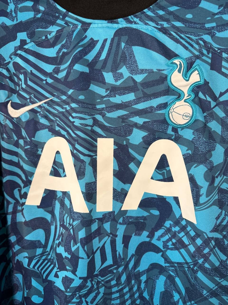 Vintage Tottenham Hotspur 2022/23 Third Fan Soccer Jersey Blokcore Size US XL / EU 56 / 4 - 6 Thumbnail
