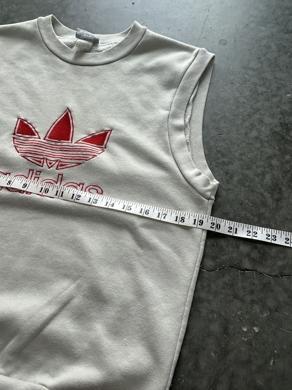 Adidas Vintage 80s Adidas Sleeveless Sweatshirt Size US M / EU 48-50 / 2 - 6 Thumbnail