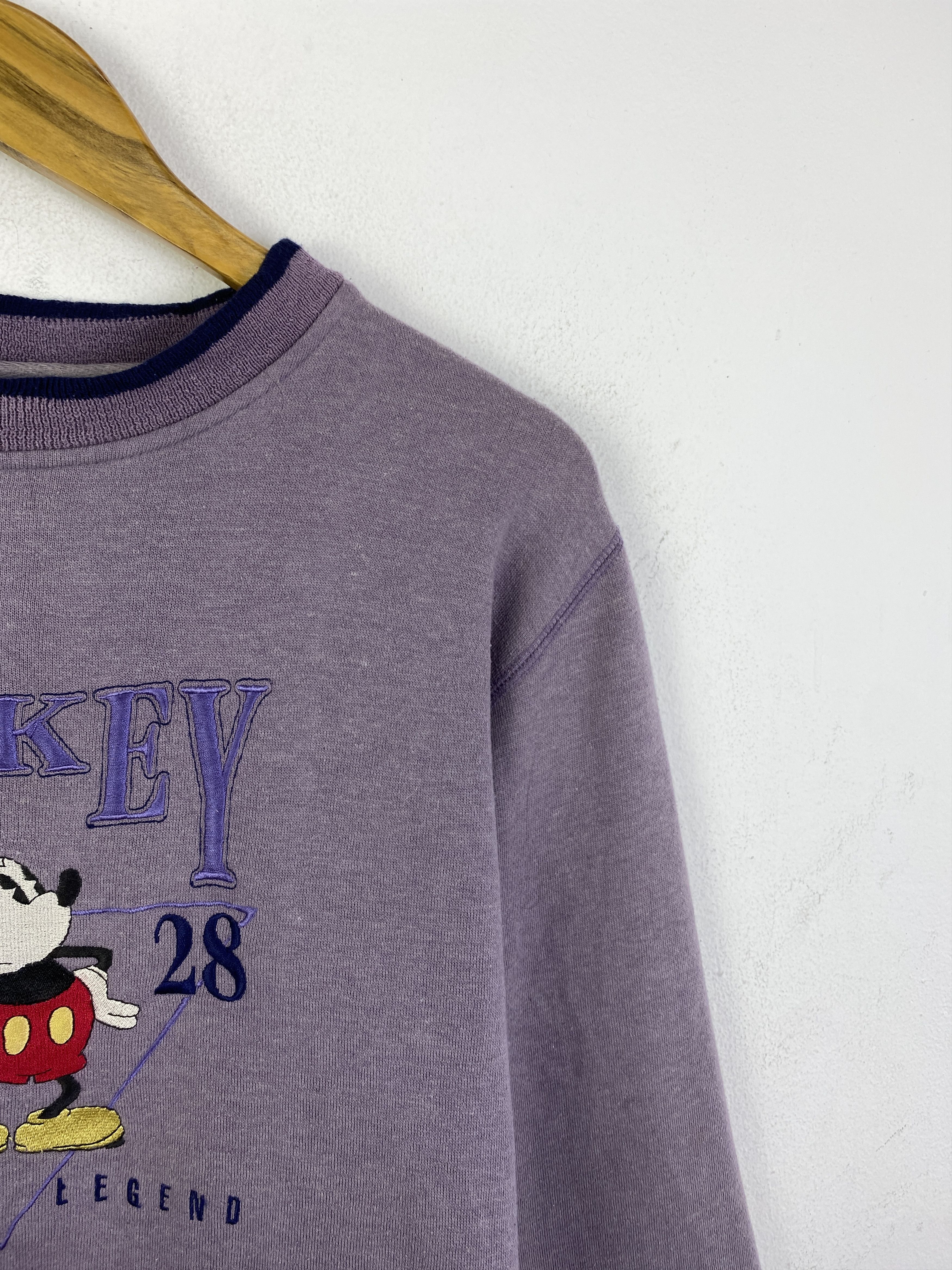 Mickey Mouse Vintage Mickey Mouse Faded Crewneck Sweatshirt SH0279 Size US M / EU 48-50 / 2 - 10 Thumbnail