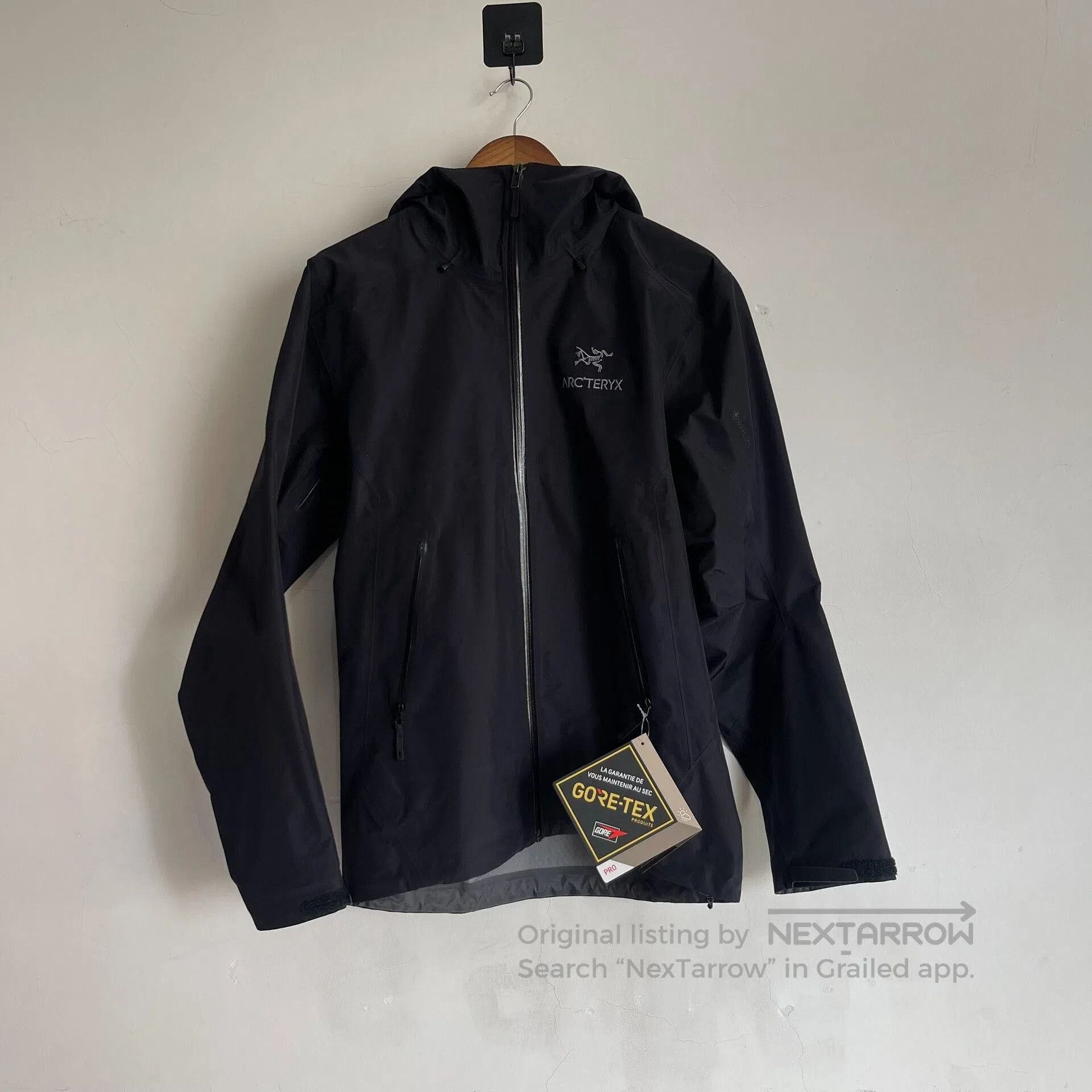 Arc'teryx Arc'teryx BETA LT Gore-Tex Jacket Black. Size US S / EU 44-46 / 1 - 1 Thumbnail