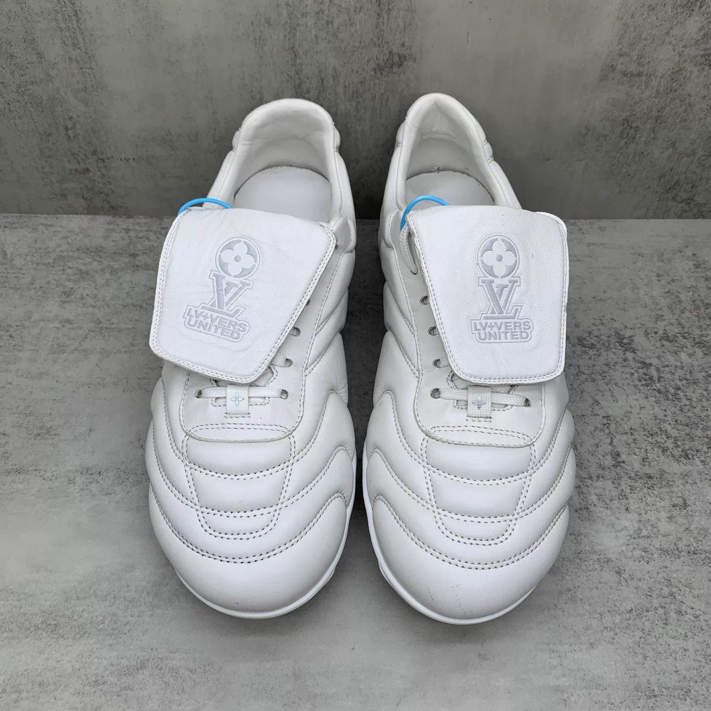 Louis Vuitton Lv White 41.5 98% New 25 3cm Invisible Cleats Size US 11 / IT 41 - 4 Thumbnail