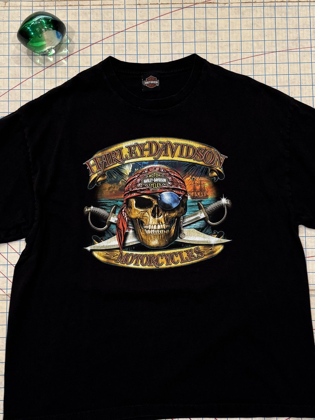 Harley Davidson Harley Davidson Pirate Skull and Crossbones Graphic Tee XL Size US XL / EU 56 / 4 - 3 Thumbnail