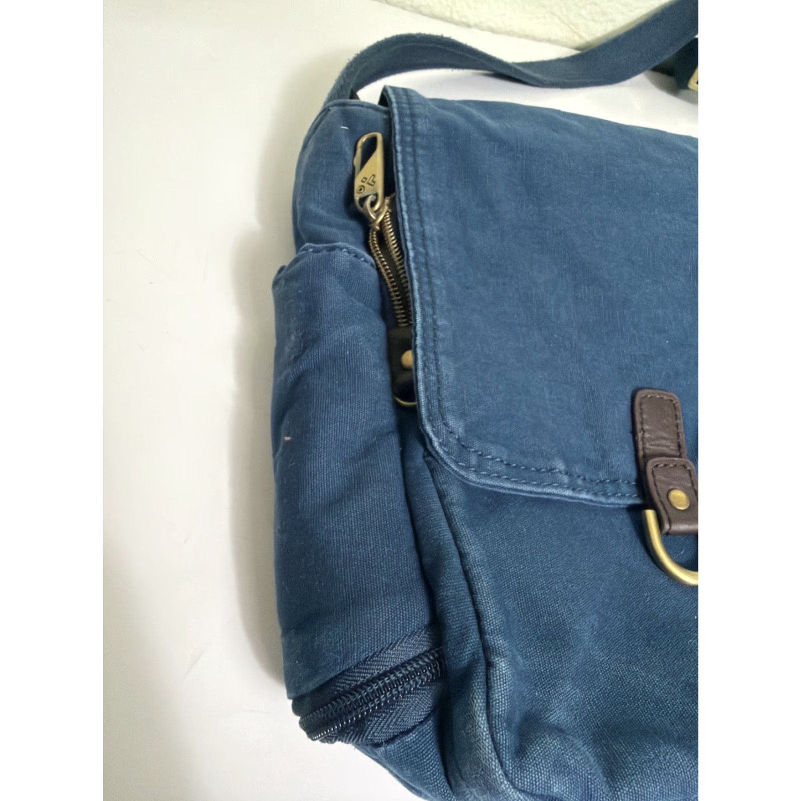 Vintage Travelon Anti-Theft Courier Tour Bag Navy Medium Women Crossbody Nylon Zip Bag Size ONE SIZE - 2 Thumbnail