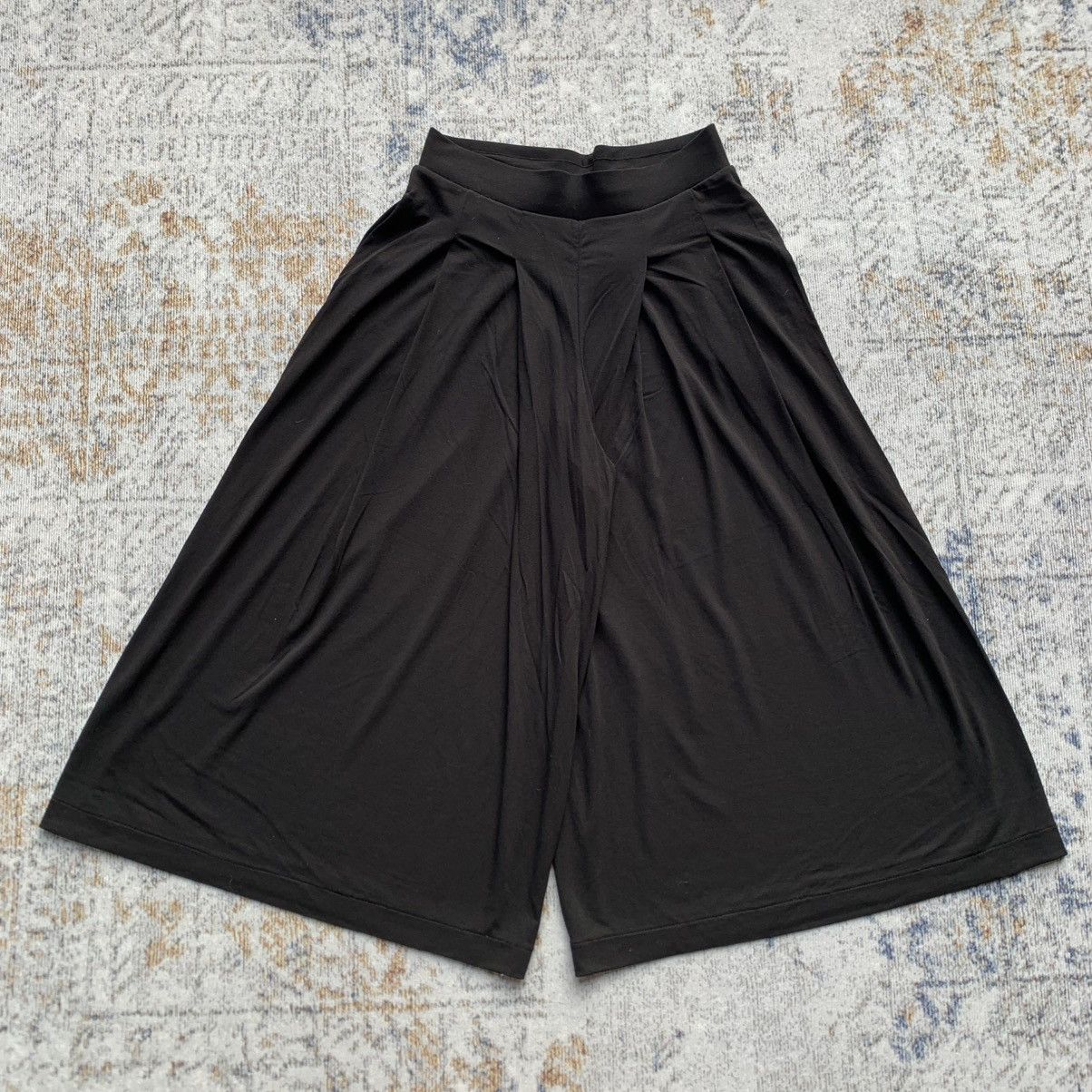 Japanese Brand Rare Japanese Brand Uniqlo Yohji Style SS19 Wide Pants Size 28" / US 6 / IT 42 - 1 Thumbnail