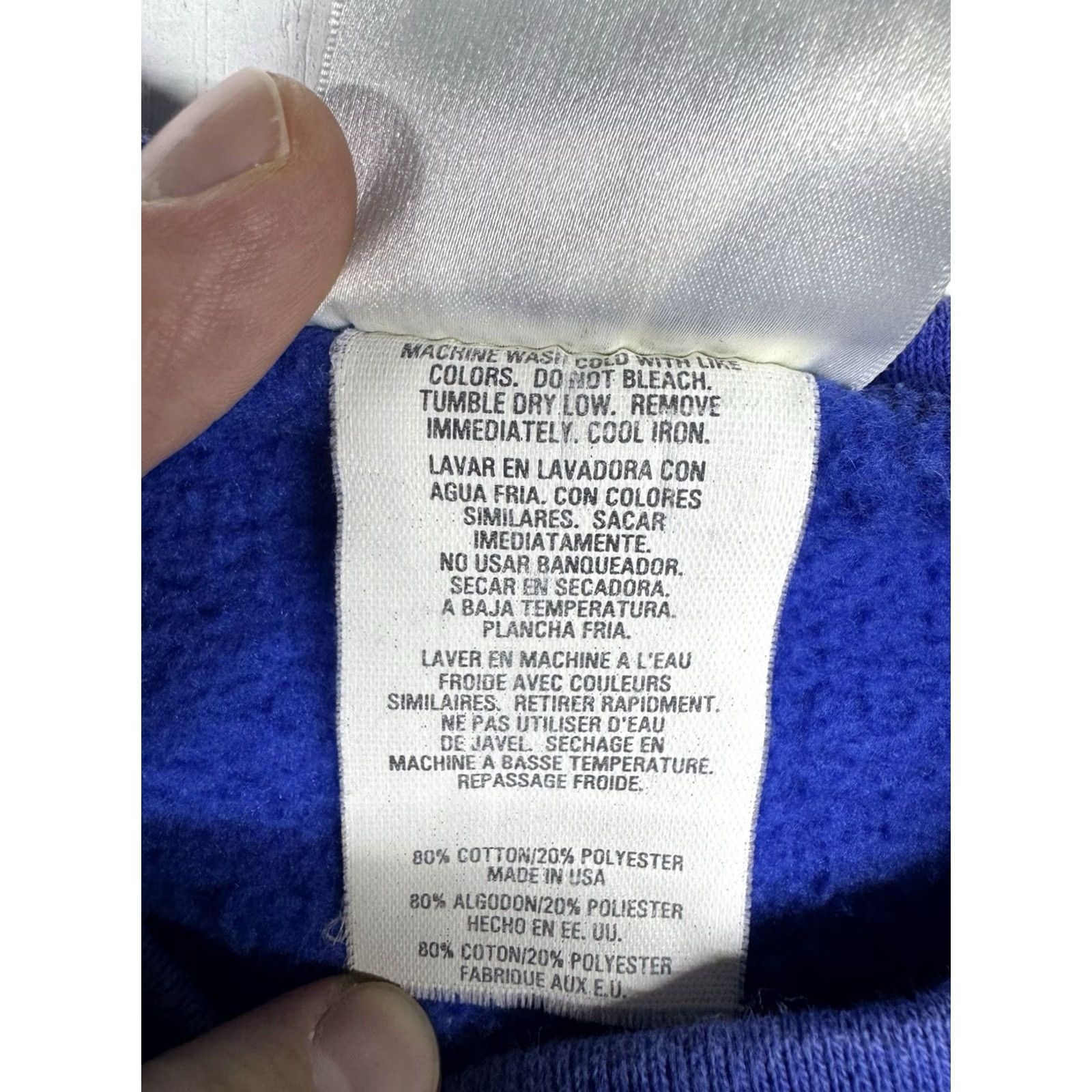 Adidas VINTAGE adidas Blue Crewneck Sweatshirt Men Medium Navy USA Sailboat Logo 90s Football Size US M / EU 48-50 / 2 - 3 Thumbnail