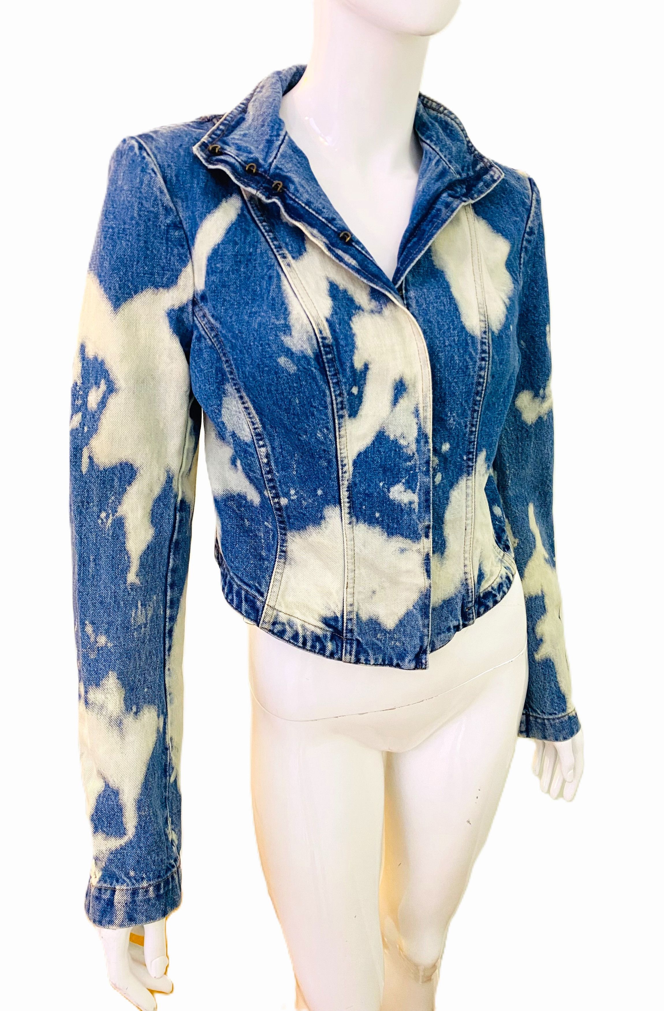 Roberto Cavalli Roberto Cavalli Acid Wash Tie Dye Denim Cow Statement Jacket Size S / US 4 / IT 40 - 2 Thumbnail