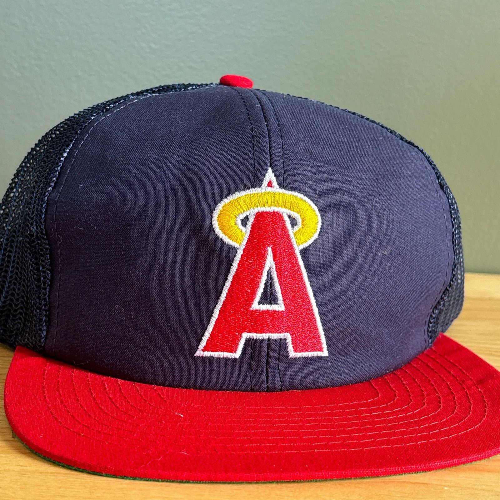 MLB Vtg Anaheim Angels MLB Baseball Mesh Trucker Snapback Hat Size ONE SIZE - 2 Thumbnail