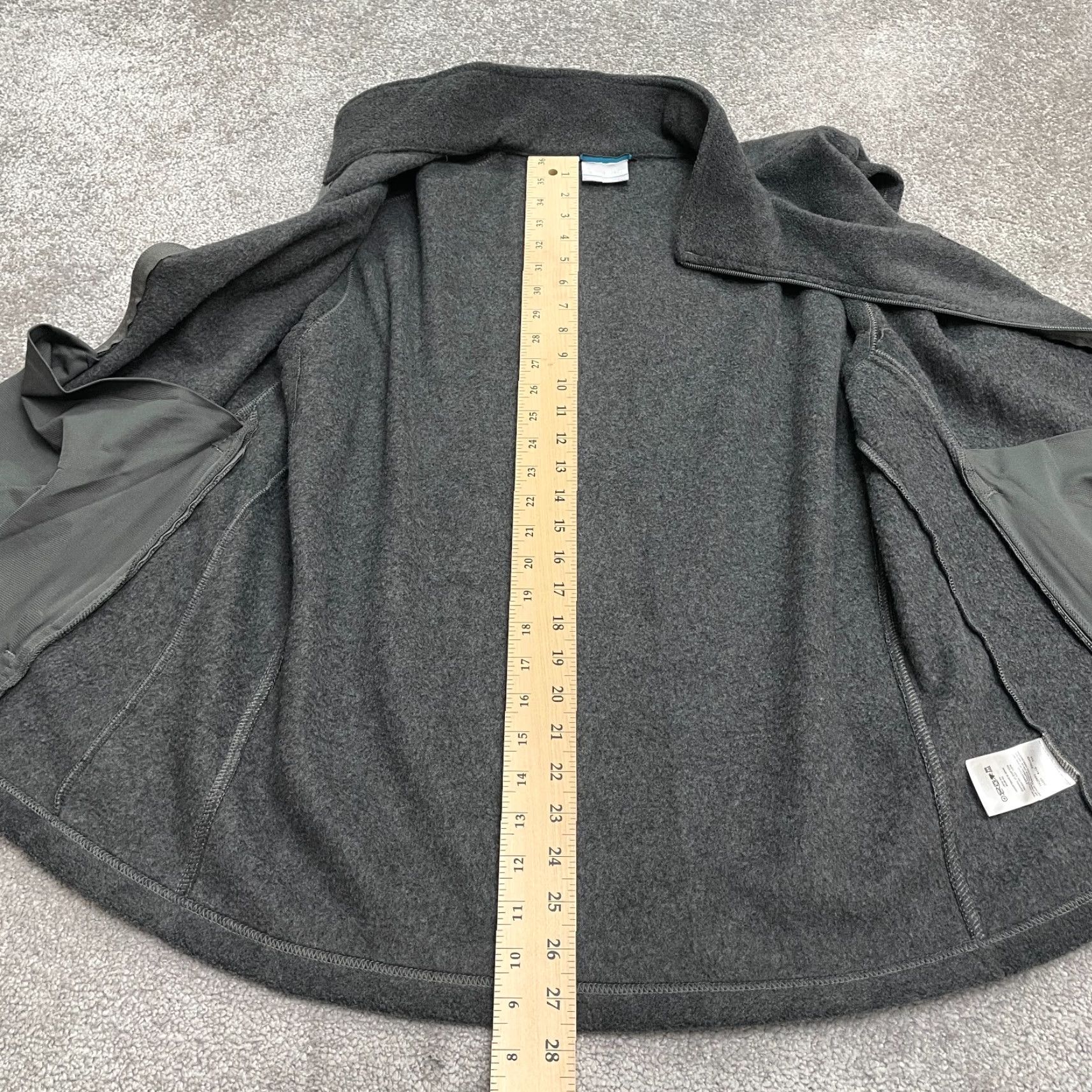 Vintage Columbia Steens Mountain Vest Mens XL Gray Fleece Full Zip Pockets Outdoor Jacket/Coat Style Regular Outdoor Gear Size US XL / EU 56 / 4 - 5 Thumbnail