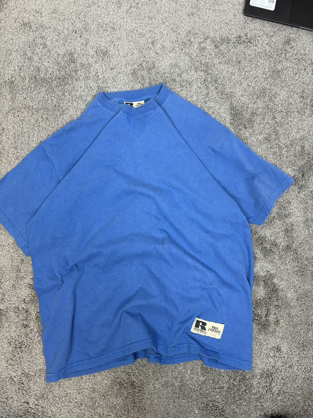 Russell Athletic × Vintage Vintage 90s russell athletic pro cotton blue blank tshirt Size US M / EU 48-50 / 2 - 1 Thumbnail