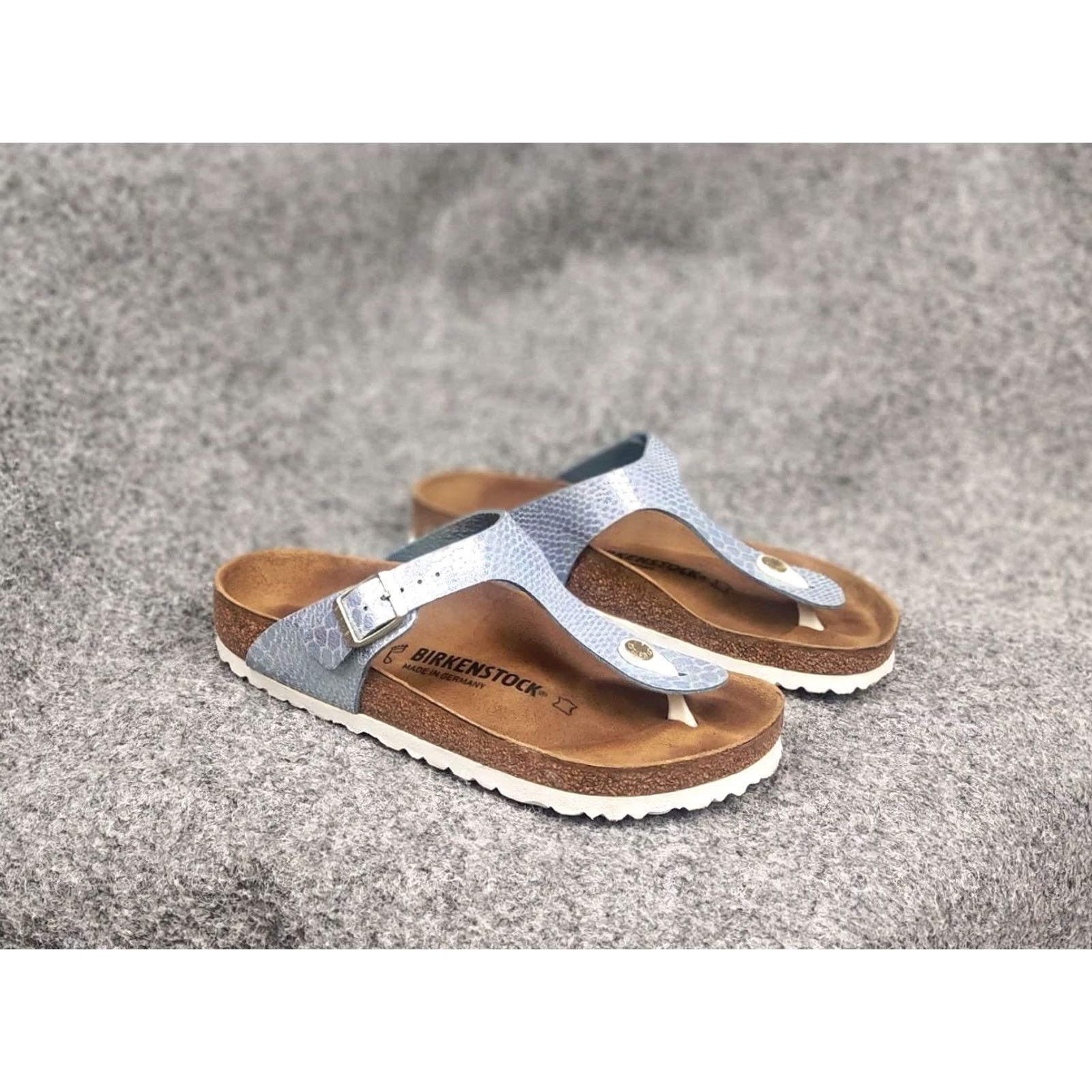 Birkenstock Birkenstock Gizeh Blue Snake Leather Orthopedic Sandal Women 38 8 Slip-On Slide Cork Insole Casual Shoes Size US 8 / IT 38 - 6 Thumbnail