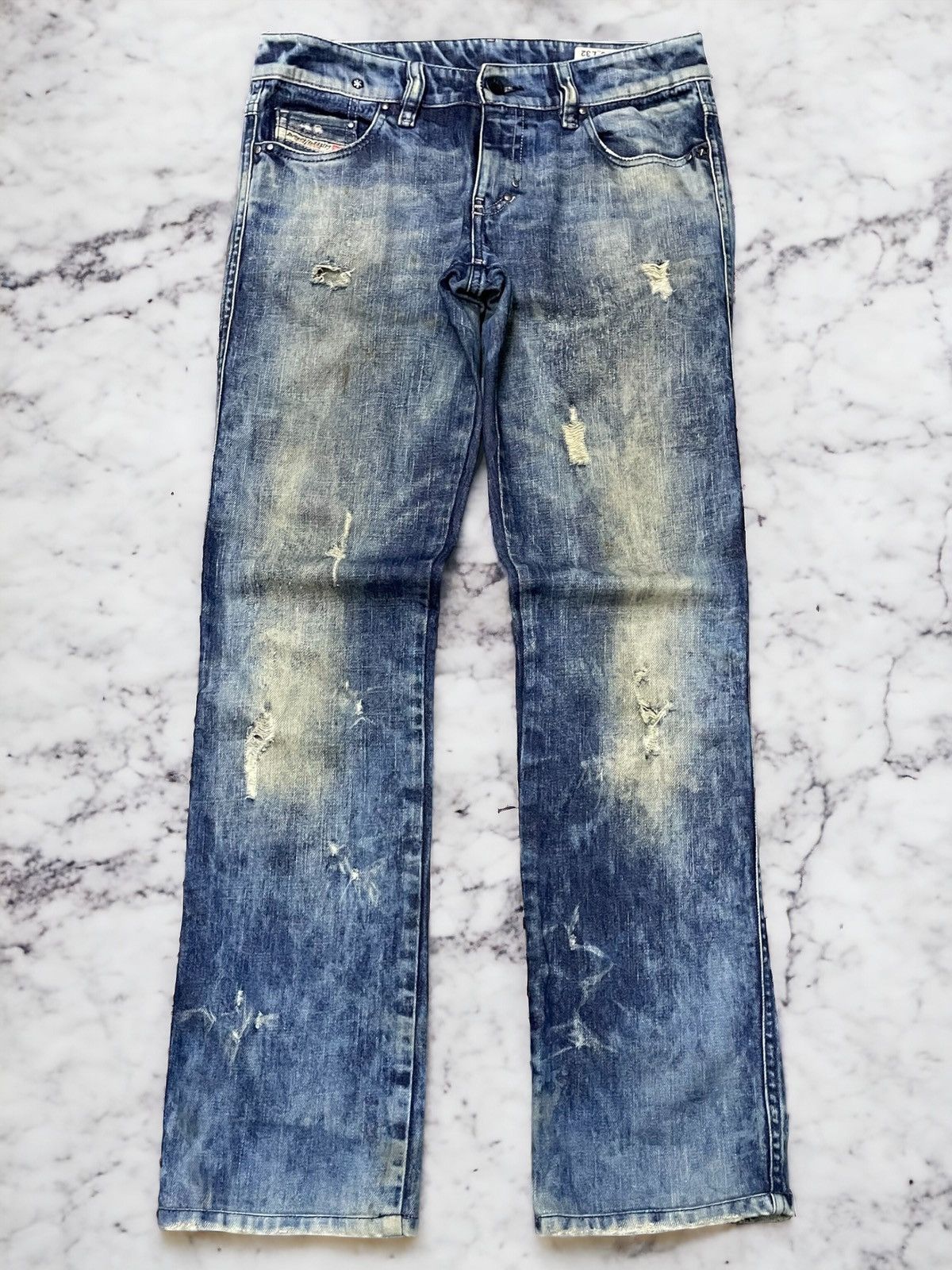 Diesel × Diesel Black Gold Diesel Enzyme Oil Wash Muddy Distressed Jeans Size US 28 / EU 44 - 1 Thumbnail