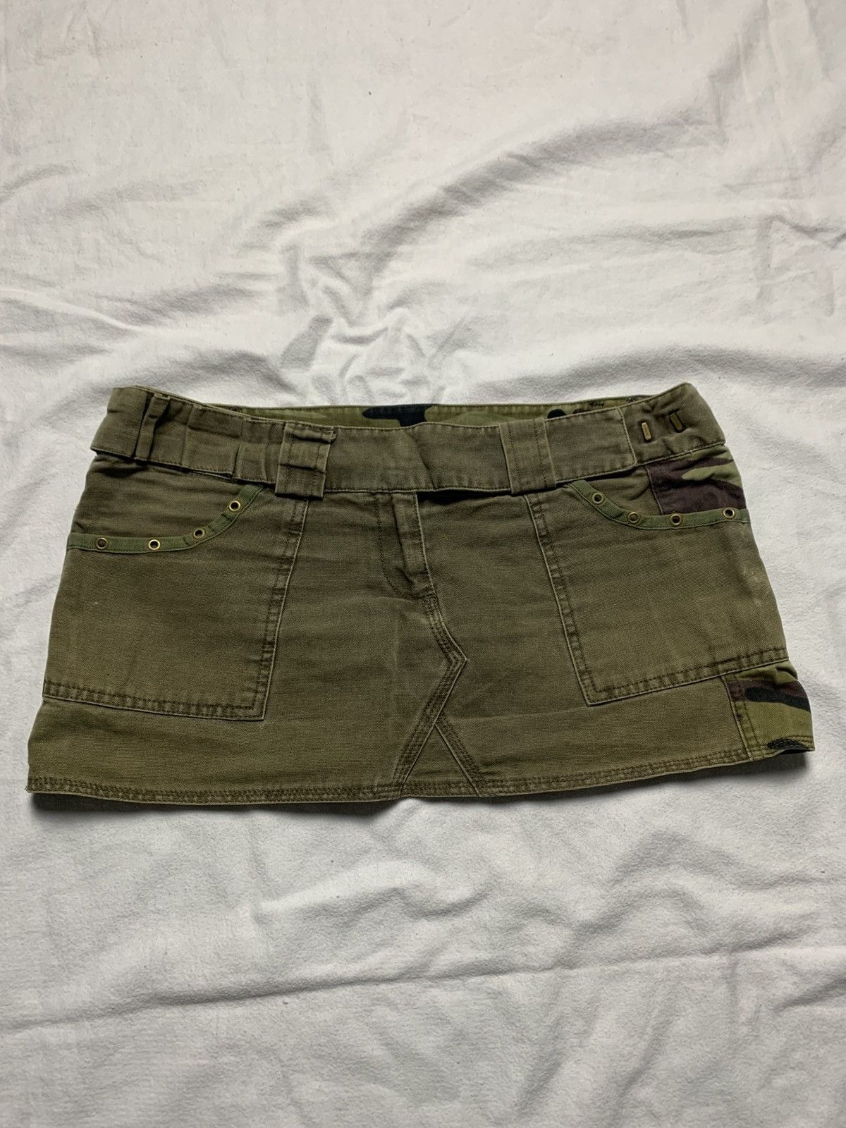 Japanese Brand × Vintage 2000S AVANT GARDE DRAGON PRINTED CAMO MINI SKIRT Size 31" - 5 Thumbnail