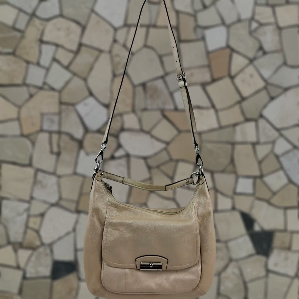 Coach Coach Kristin Leather Large Hobo F22309 Champagne Silver Shoulder Handbag Purse Size ONE SIZE - 1 Thumbnail