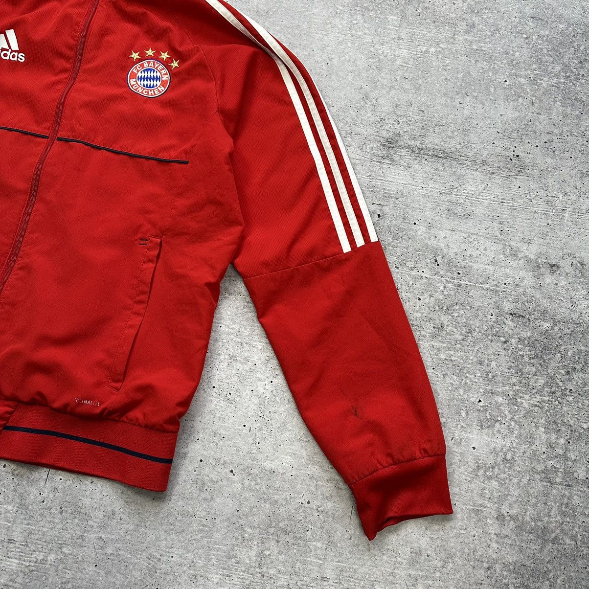 Other Adidas FC Bayern Munich Presentation Jacket 2017-18 Germany Size US M / EU 48-50 / 2 - 3 Thumbnail
