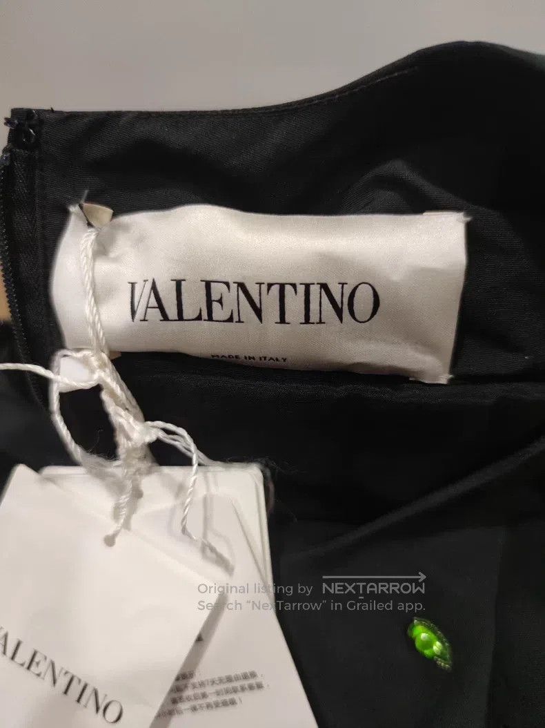 Valentino Valentino Dress three-dimensional flowers Size L / US 10 / IT 46 - 2 Thumbnail