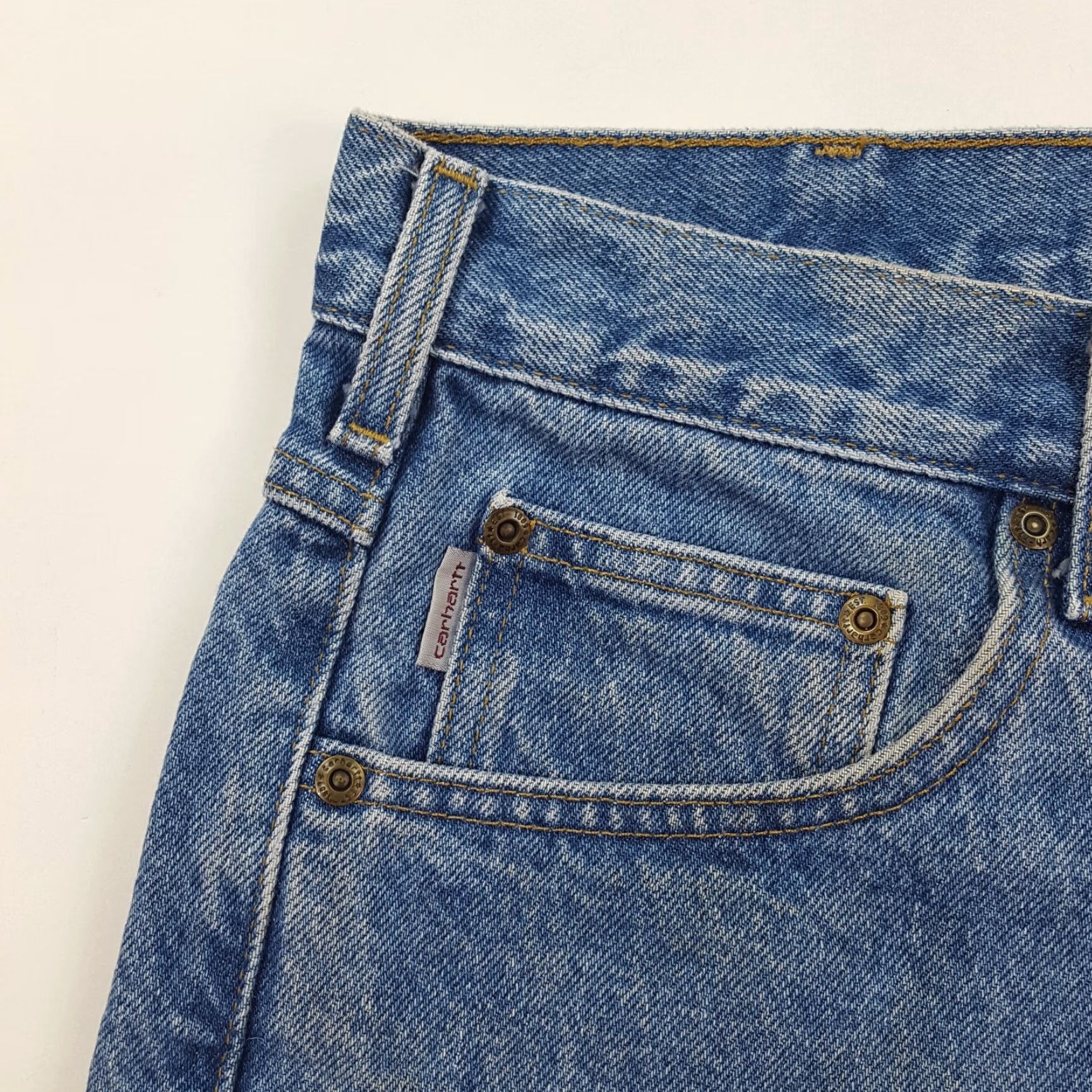 Carhartt VINTAGE Carhartt Jeans Denim Blue 38x30 Distressed Relaxed Tapered Work Logo Men 90s Workwear USA American Retro Modern Fit: Relaxed, Regular Size US 38 / EU 54 - 6 Thumbnail