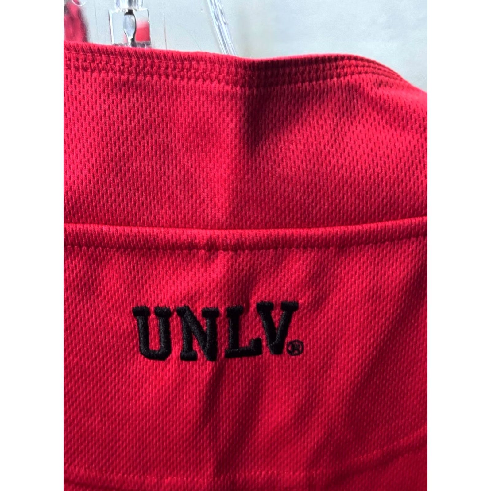 Vintage KA knights Red UNLV Rebels Zip SWEATER 2XL XXL Mens Size US XXL / EU 58 / 5 - 6 Thumbnail