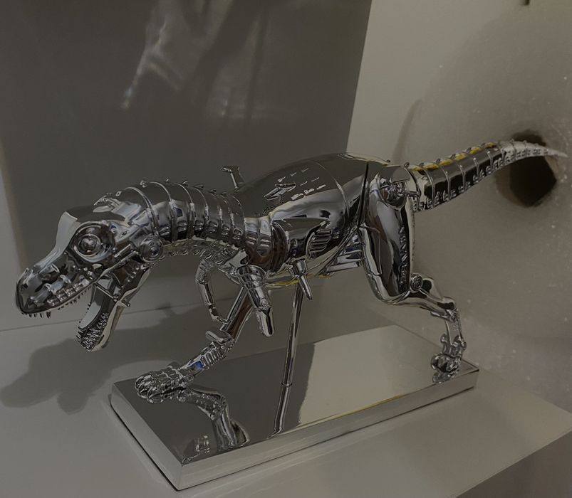 dior sorayama dinosaur