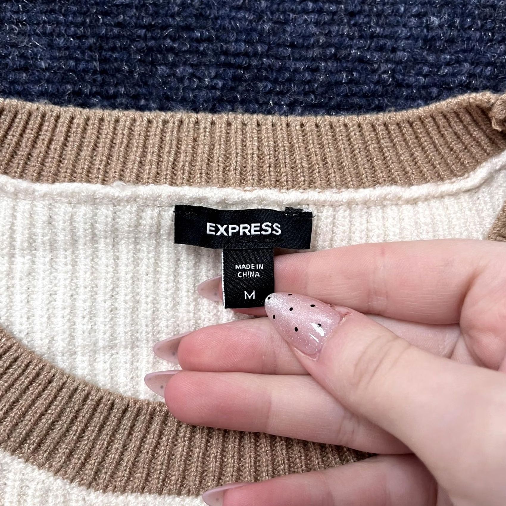 Express Express Sweater Womens Medium White Tan Ribbed Knit Crew Neck Pullover Top Size M / US 6-8 / IT 42-44 - 4 Thumbnail