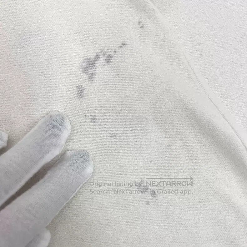 Louis Vuitton Louis Vuitton Off-white piano monogrammed cotton crewneck Size US XXL / EU 58 / 5 - 9 Thumbnail