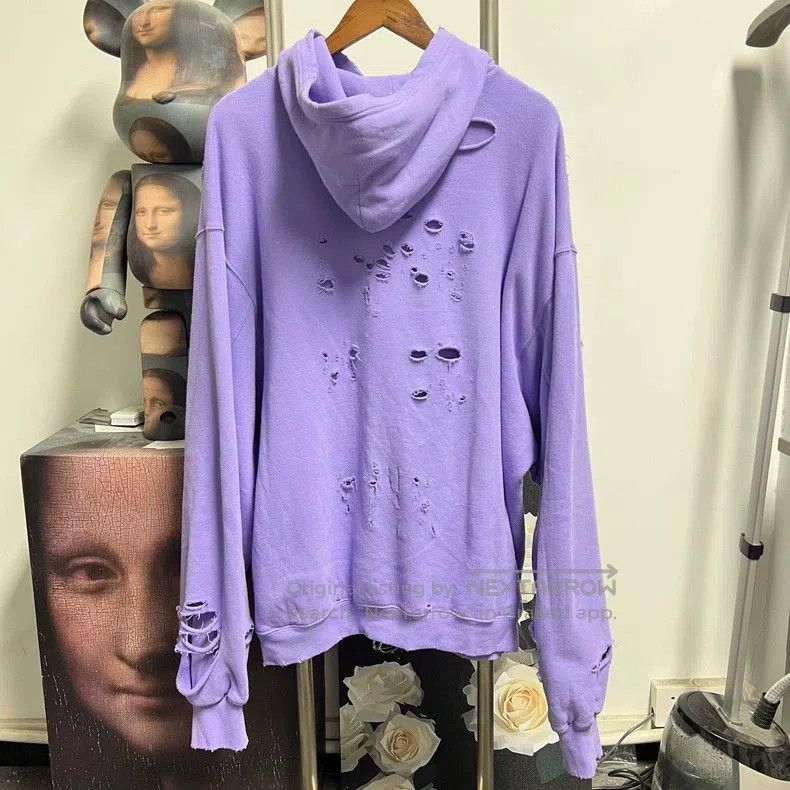 Balenciaga Balenciaga Distressed Purple Hoodie. Size US S / EU 44-46 / 1 - 2 Thumbnail