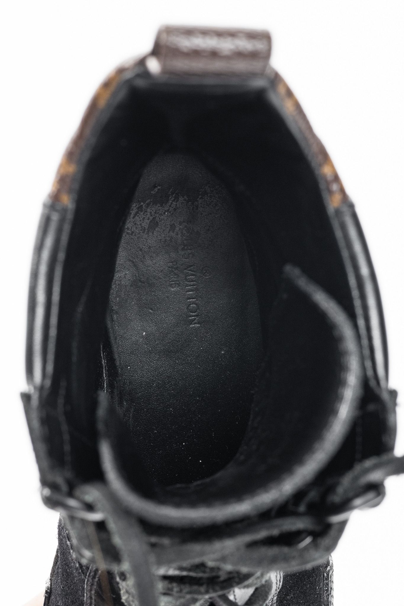 Louis Vuitton Louis Vuitton Laureate Black Suede & Monogram Patch Boots Size US 6.5 / IT 36.5 - 11 Thumbnail