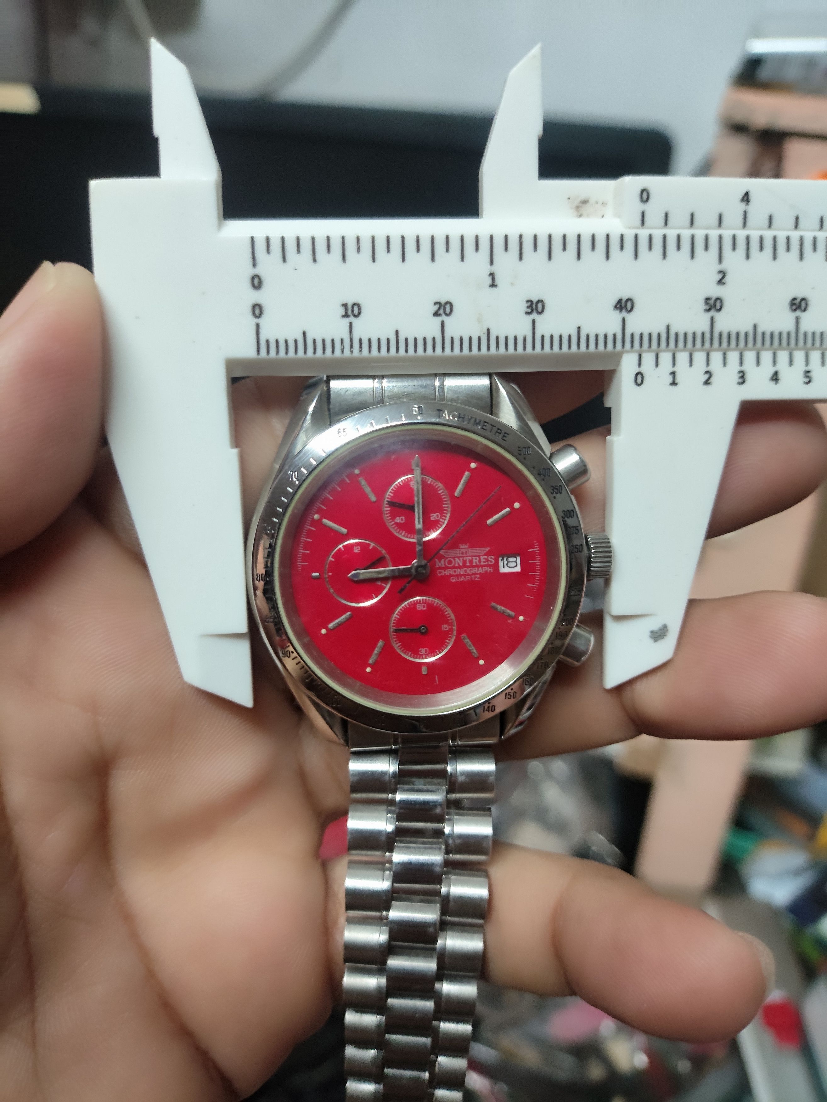Vintage Montres 68189 Monster Red Chronograph watch (Need Service) Size ONE SIZE - 2 Thumbnail
