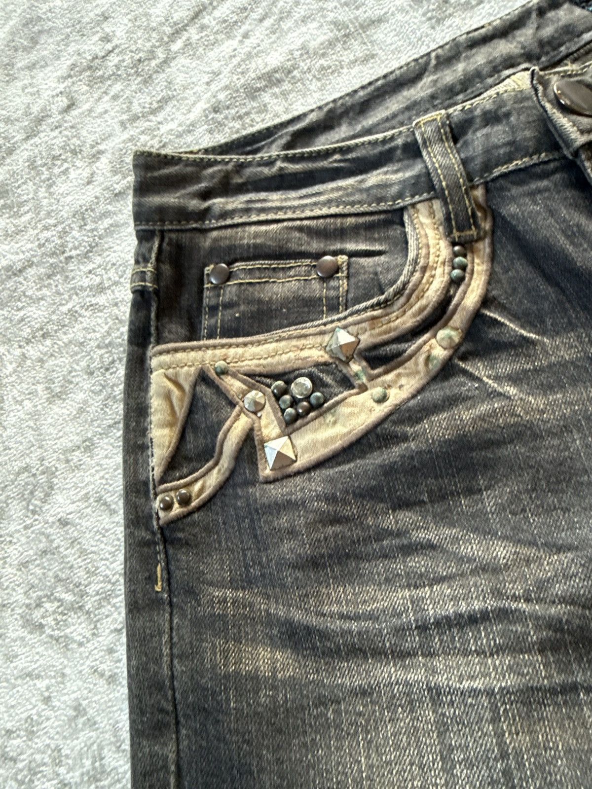 GOSTAR DE FUGA Gostar De Fuga Style Studded Embellished Flared Jeans Size US 27 - 9 Thumbnail