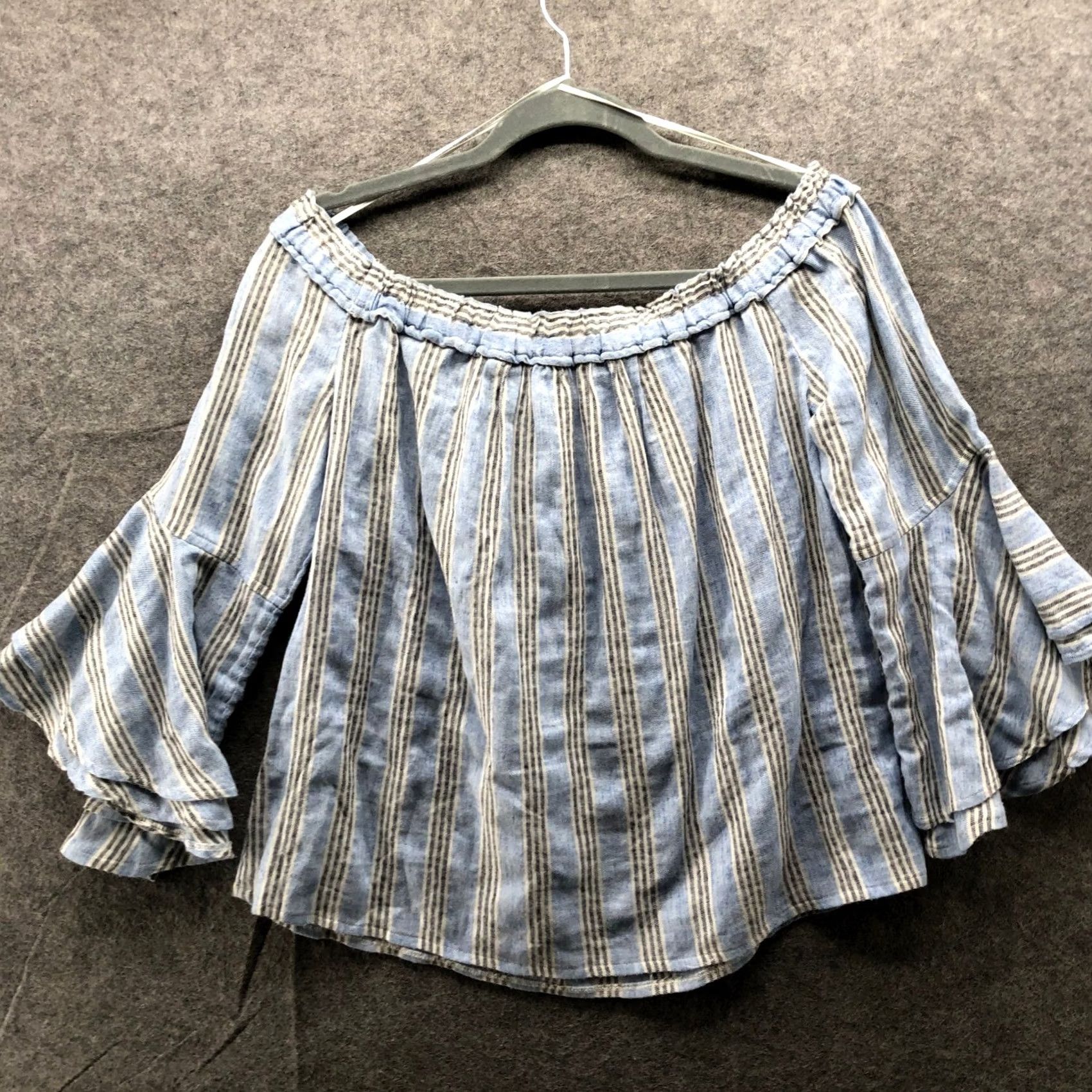 Lucky Brand Lucky Brand Off Shoulder Bell Sleeve Top Womens M Blue Striped Blouse Size M / US 6-8 / IT 42-44 - 2 Thumbnail