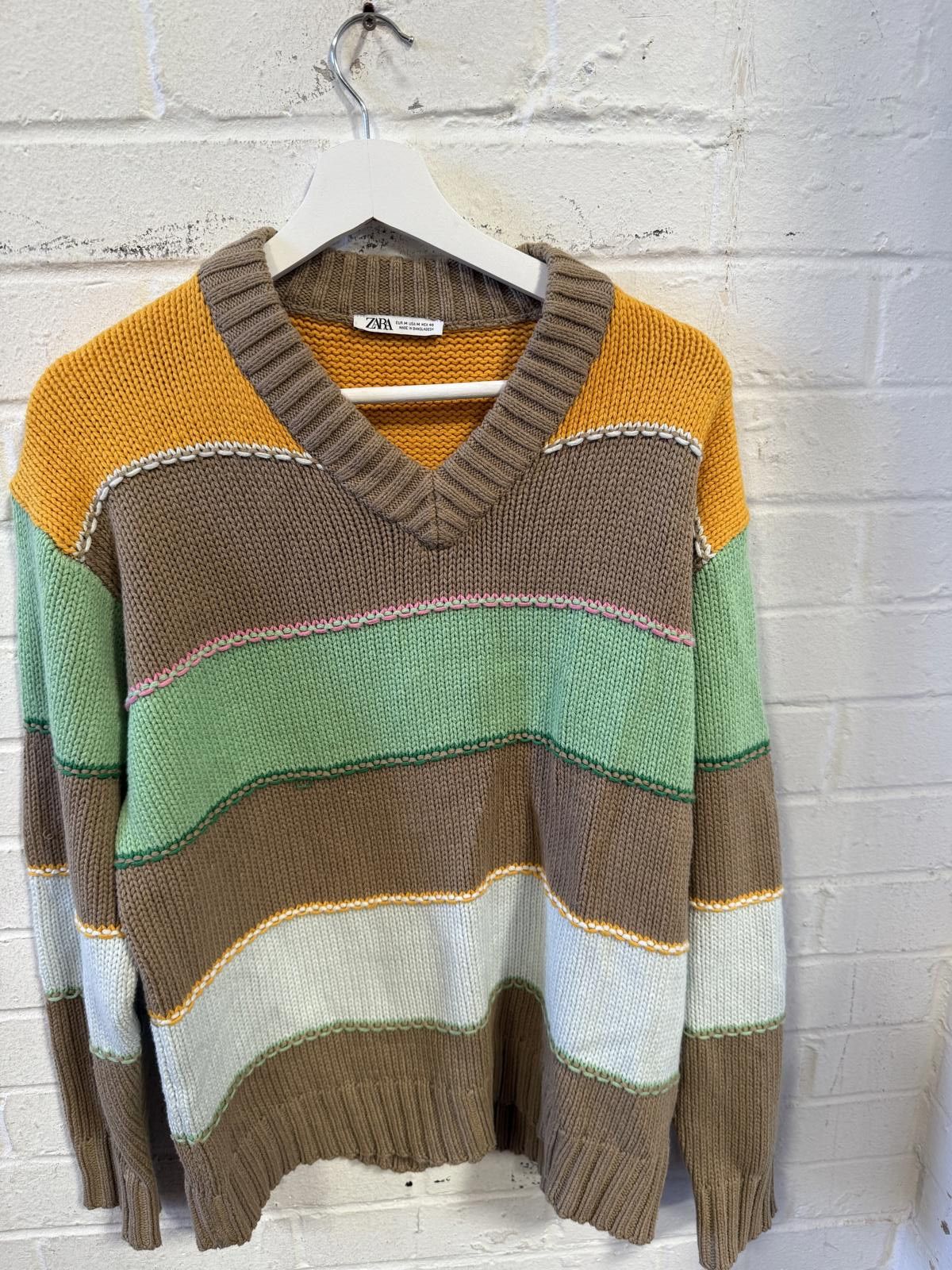 Zara Zara Colorblock V-Neck Sweater Size ONE SIZE - 2 Thumbnail