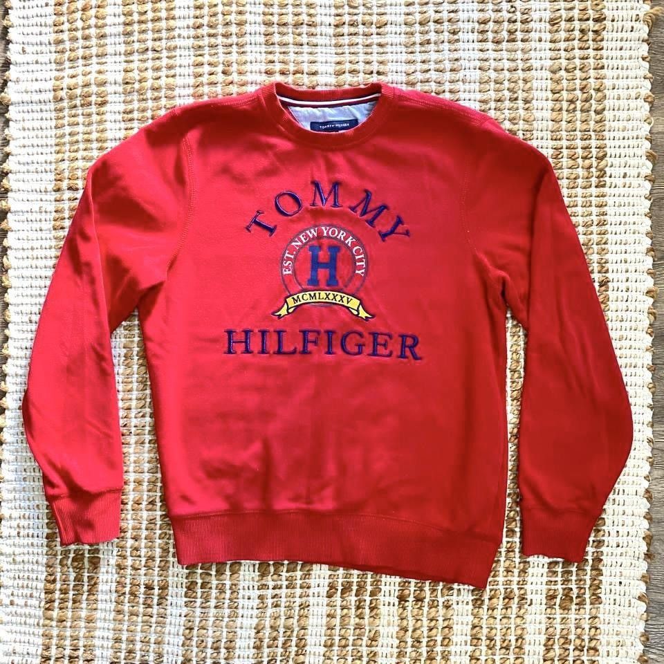 Tommy Hilfiger Brand New Tommy Hilfiger Red Sweater with Embroidered Logo Size S / US 4 / IT 40 - 2 Thumbnail