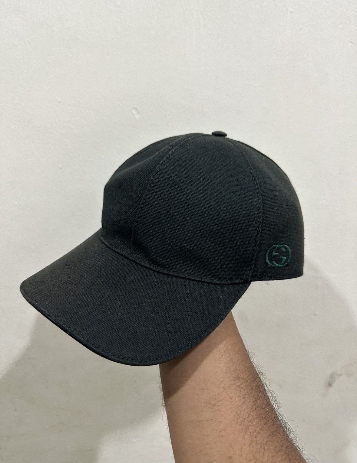 Gucci Classic Gucci GG LOGO Hat Size L-XL Size ONE SIZE - 1 Thumbnail
