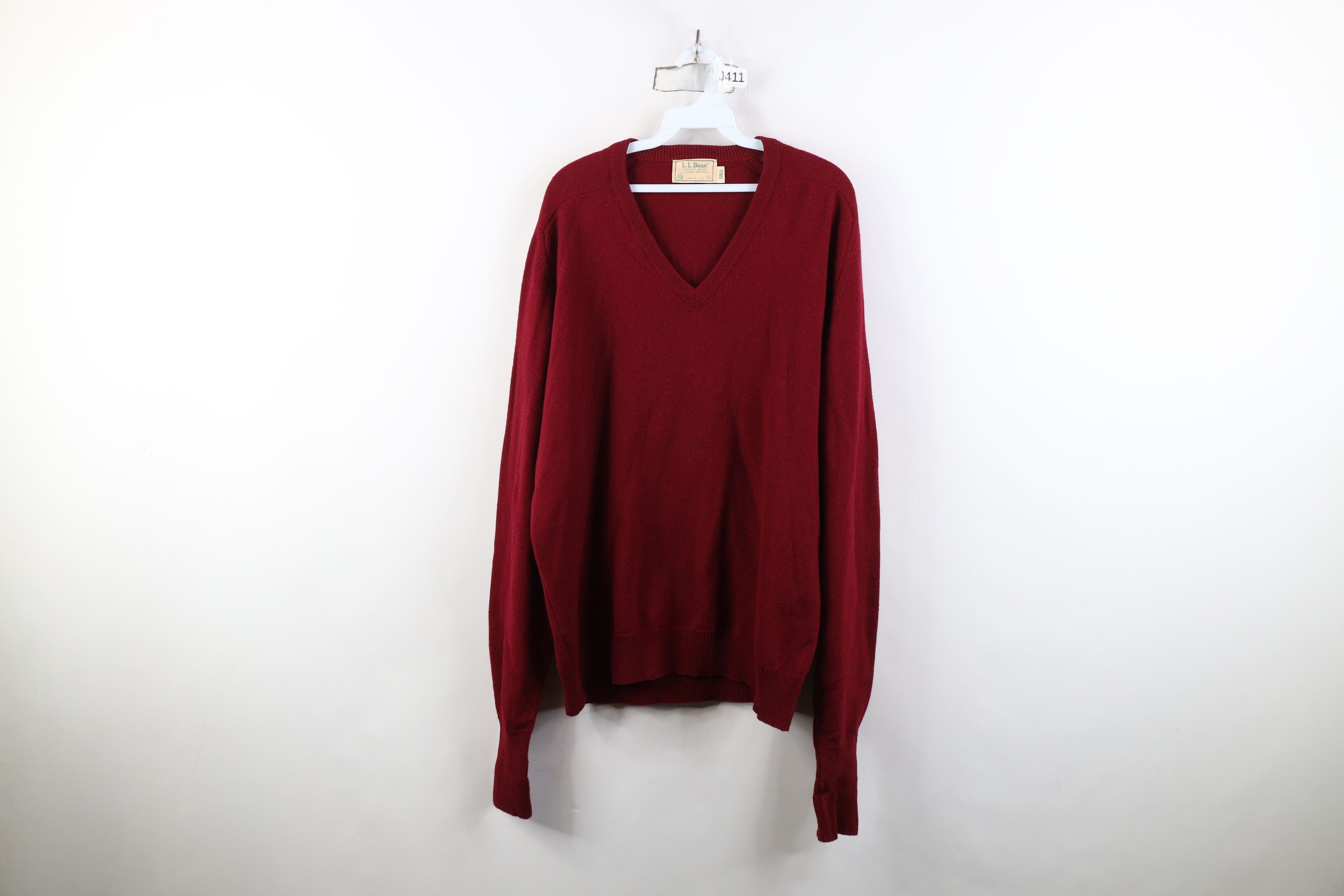 L.L. Bean Vintage 70s LL Bean Lambswool Knit V-Neck Sweater Red USA Size US XL / EU 56 / 4 - 1 Thumbnail