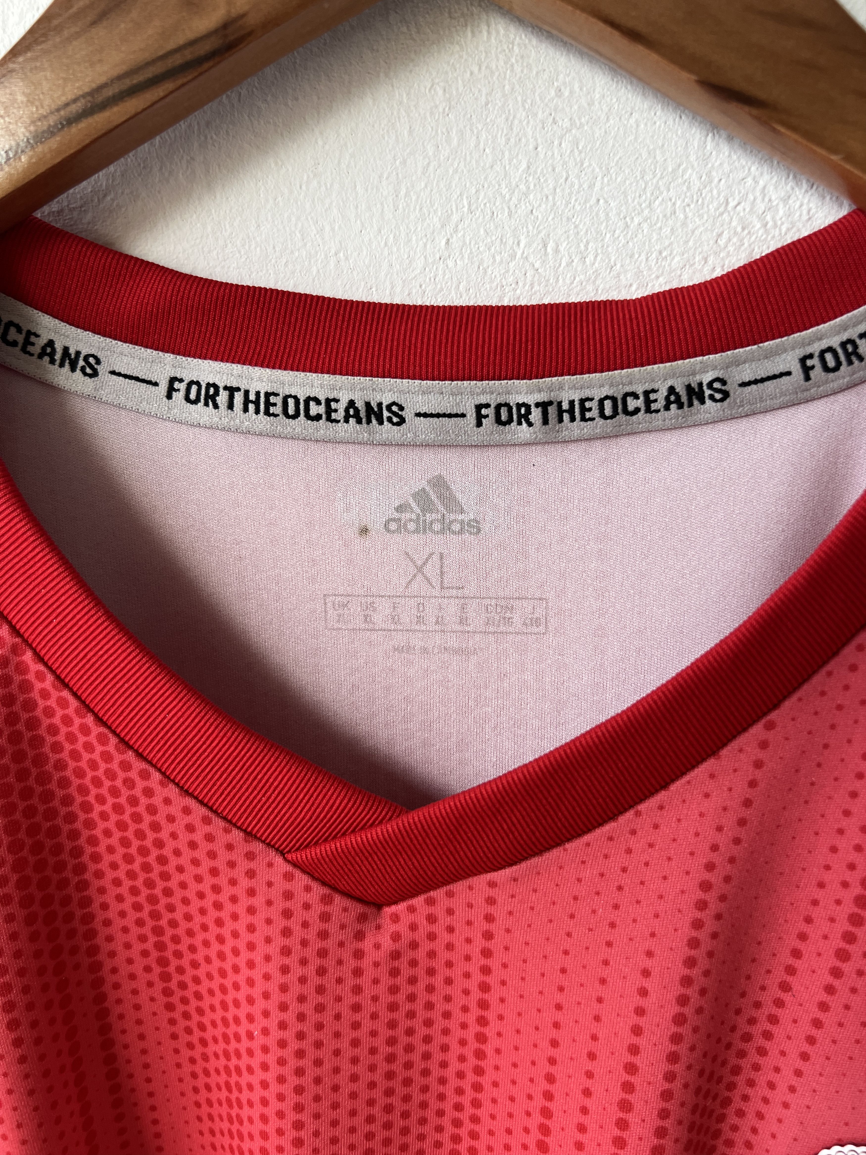 Adidas (XL) Real Madrid 2018-19 Third Shirt Modric #10 Kit Size US XL / EU 56 / 4 - 3 Thumbnail