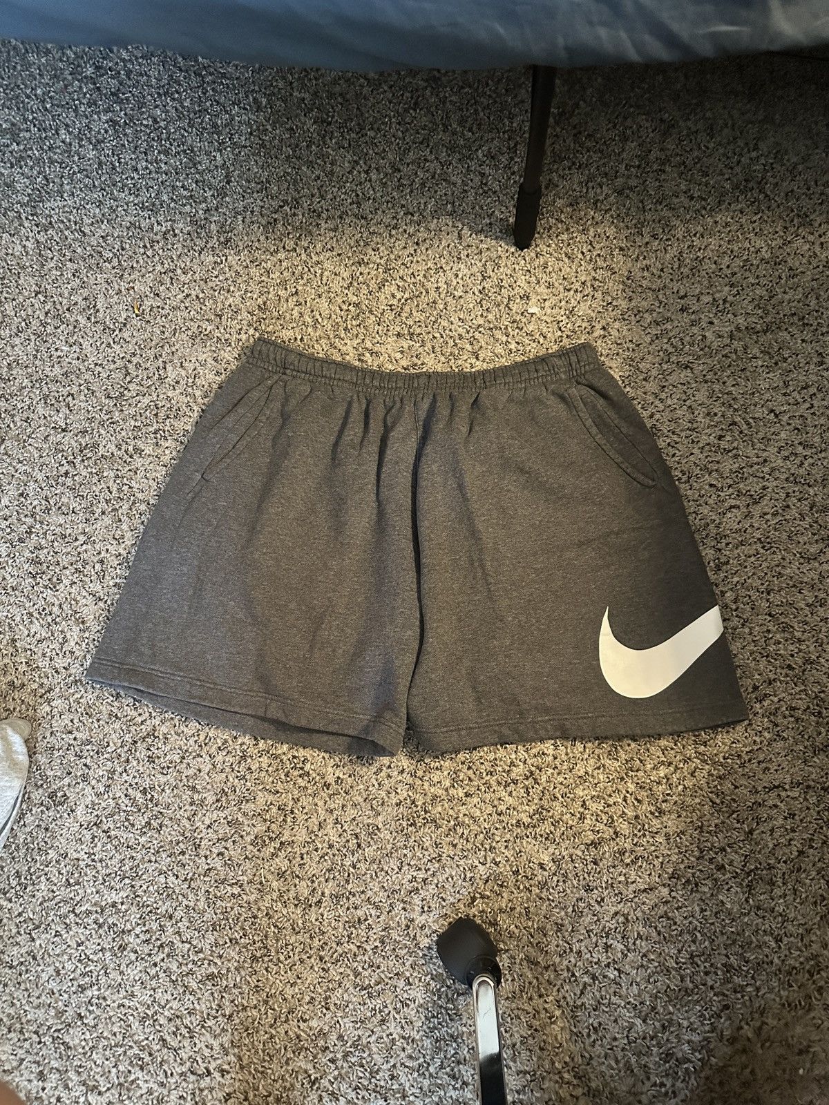 Nike Nike Sweat shorts Size US 42 / EU 58 - 2 Thumbnail