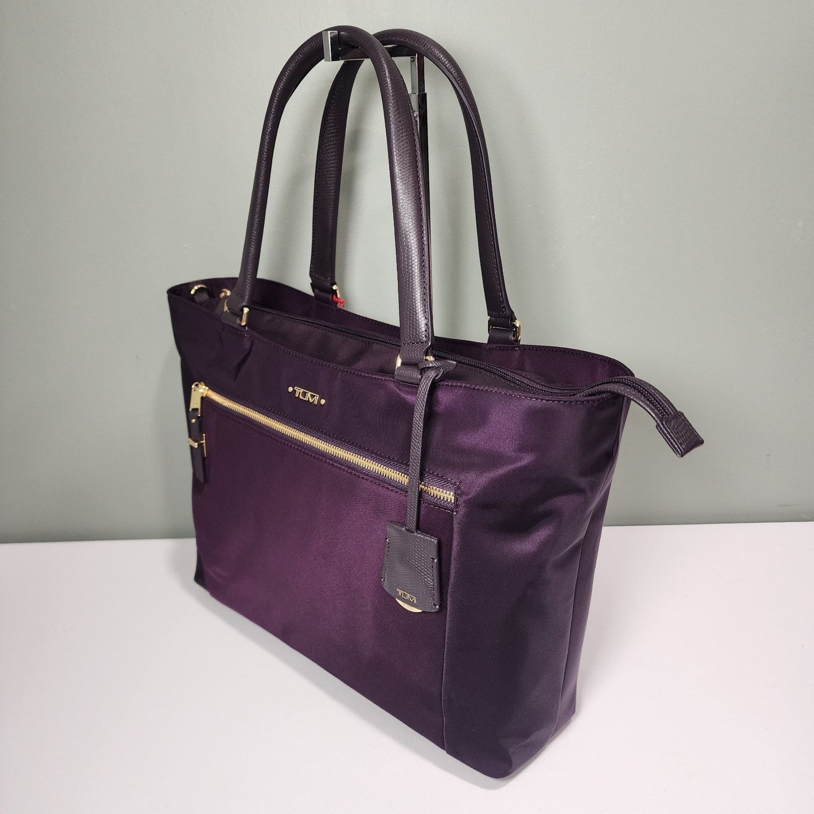 Tumi NWT Tumi Voyageur CATARINA MEDIUM Tote Bag BLACKBERRY PURPLE Size ONE SIZE - 2 Thumbnail