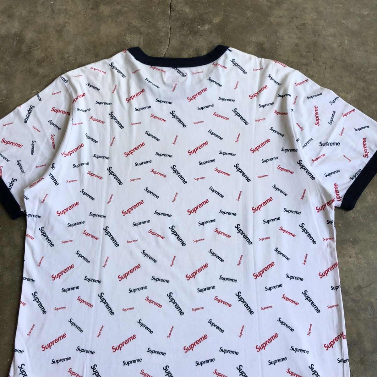 Supreme FW 18 Supreme Scatter Ringer Tee White Size US L / EU 52-54 / 3 - 7 Thumbnail