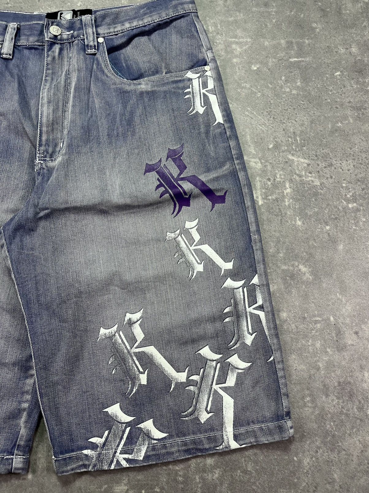 Karl Kani Karl Kani Multilogo Printed Baggy Denim Shorts Jorts 34 Rare Size US 34 / EU 50 - 4 Thumbnail