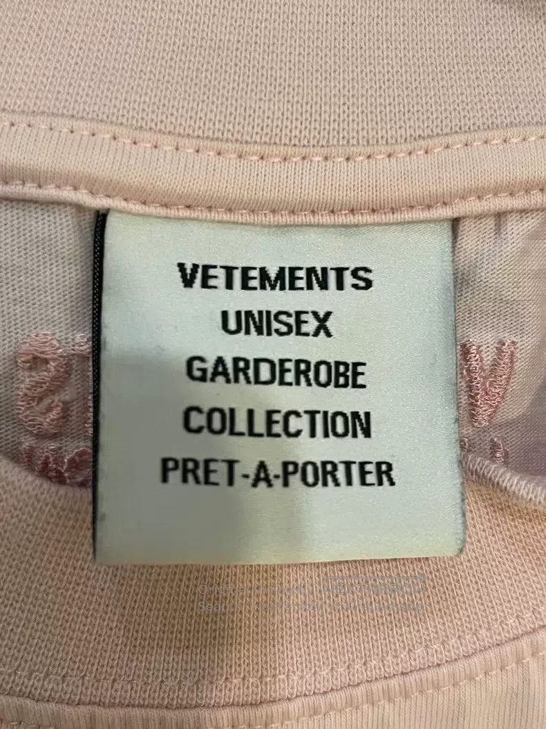 Vetements VETEMENTS Dolphin Tower Love T-Shirt Size US XS / EU 42 / 0 - 3 Thumbnail