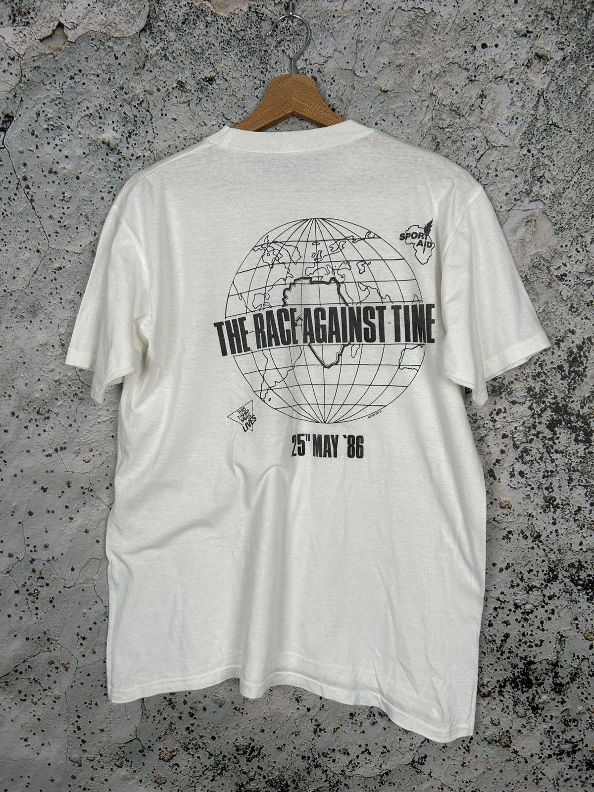 Vintage Vintage 1986 I Ran The World Graphic Running Sport Tee Size US M / EU 48-50 / 2 - 3 Thumbnail
