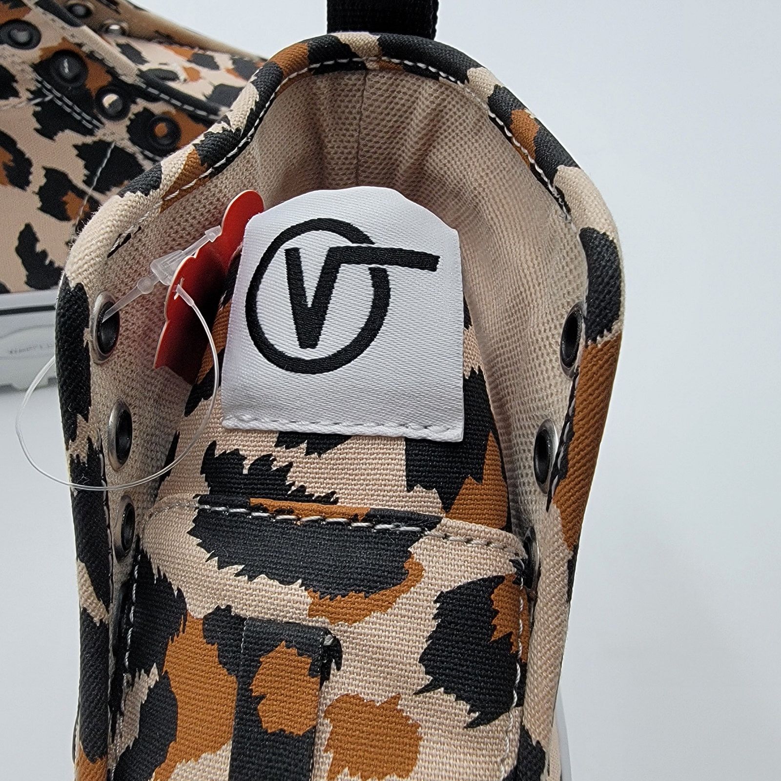 Vans Vans Sentry WC 'Leopard' Sz 4.5M/6W VN0A4P3K4XB Size US 6 / IT 36 - 7 Thumbnail